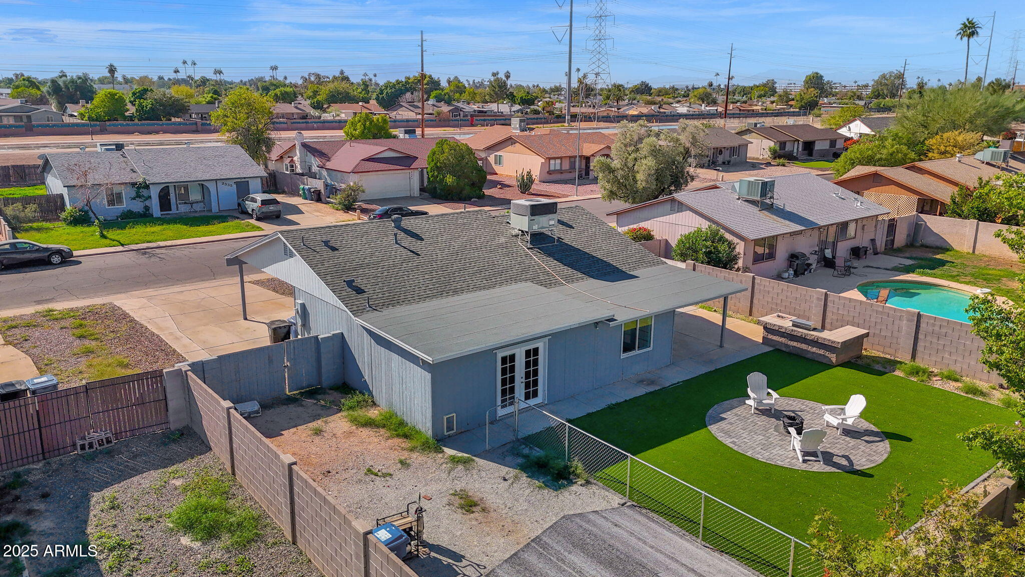 2334 W PERALTA Avenue