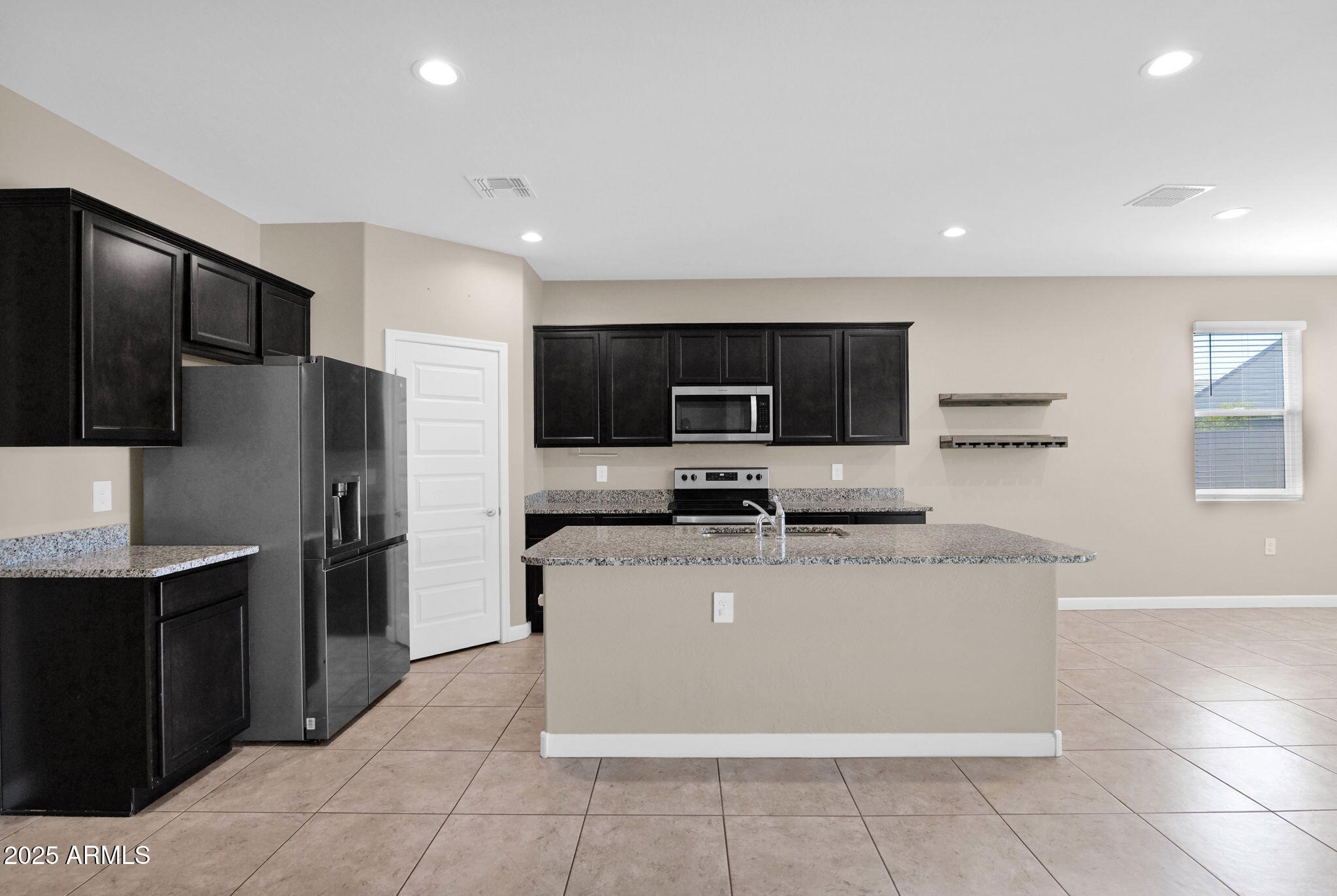 5441 W WESTERN STAR Boulevard