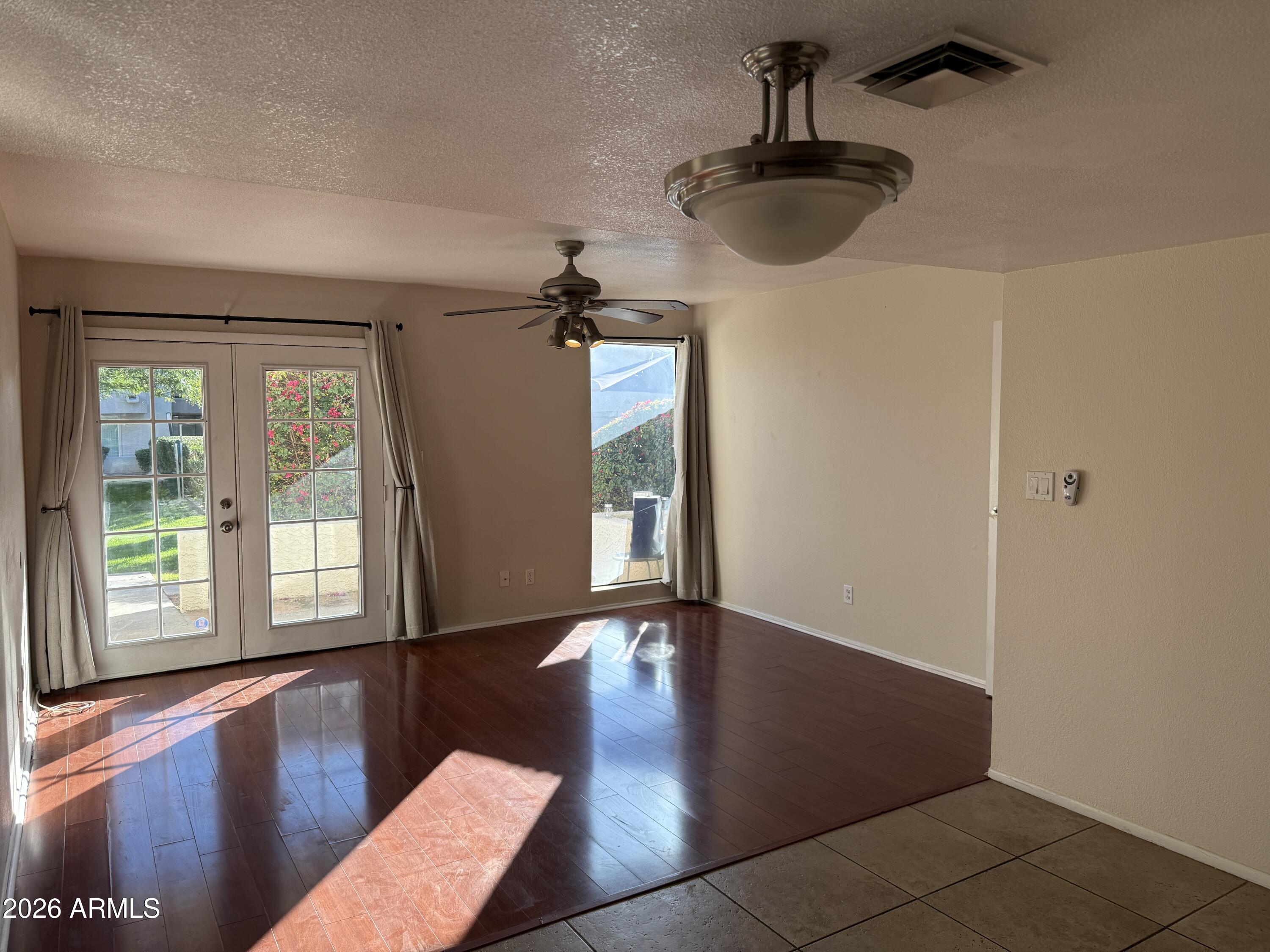 985 N GRANITE REEF Road 156