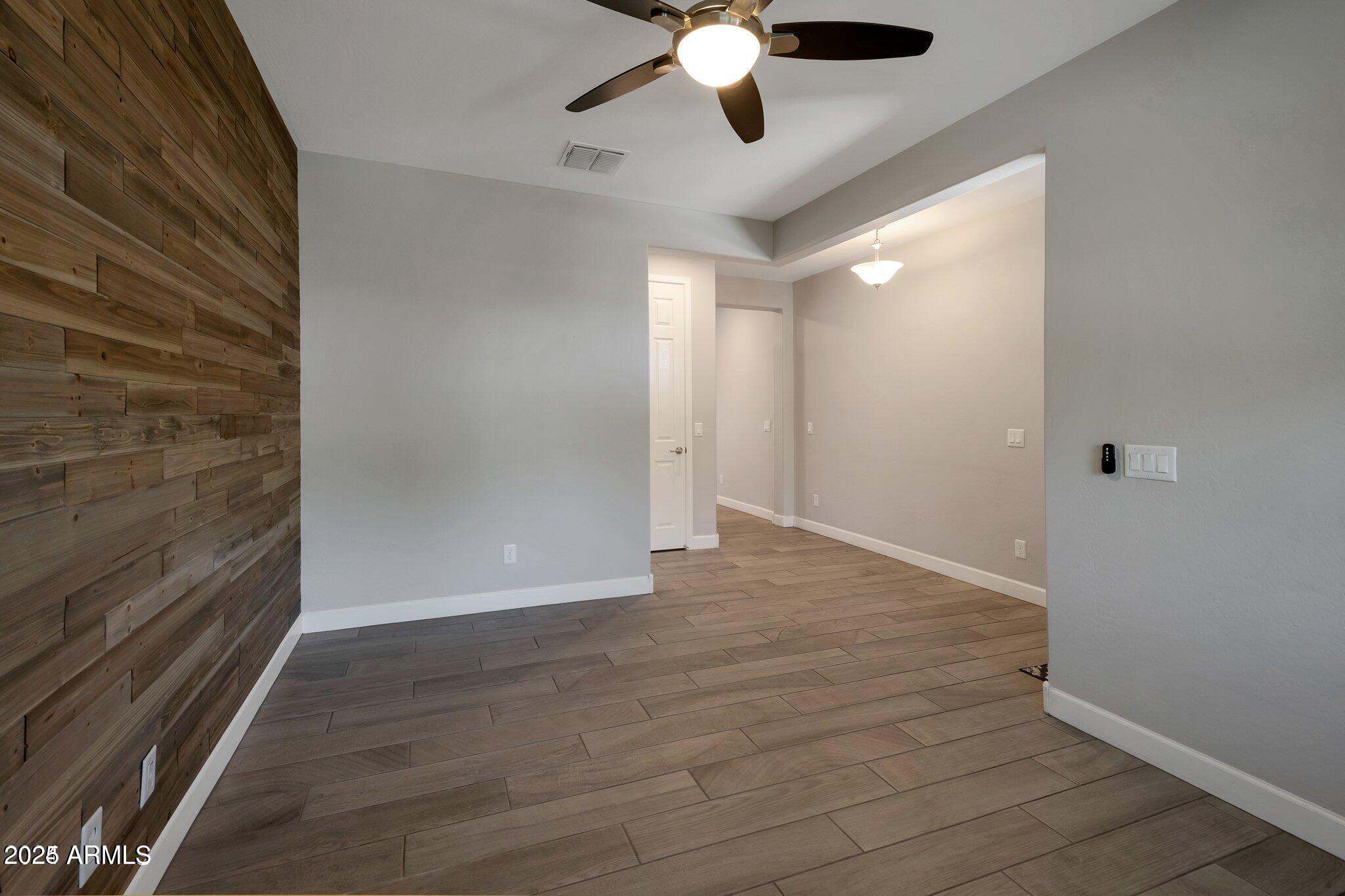 10519 E CORBIN Avenue