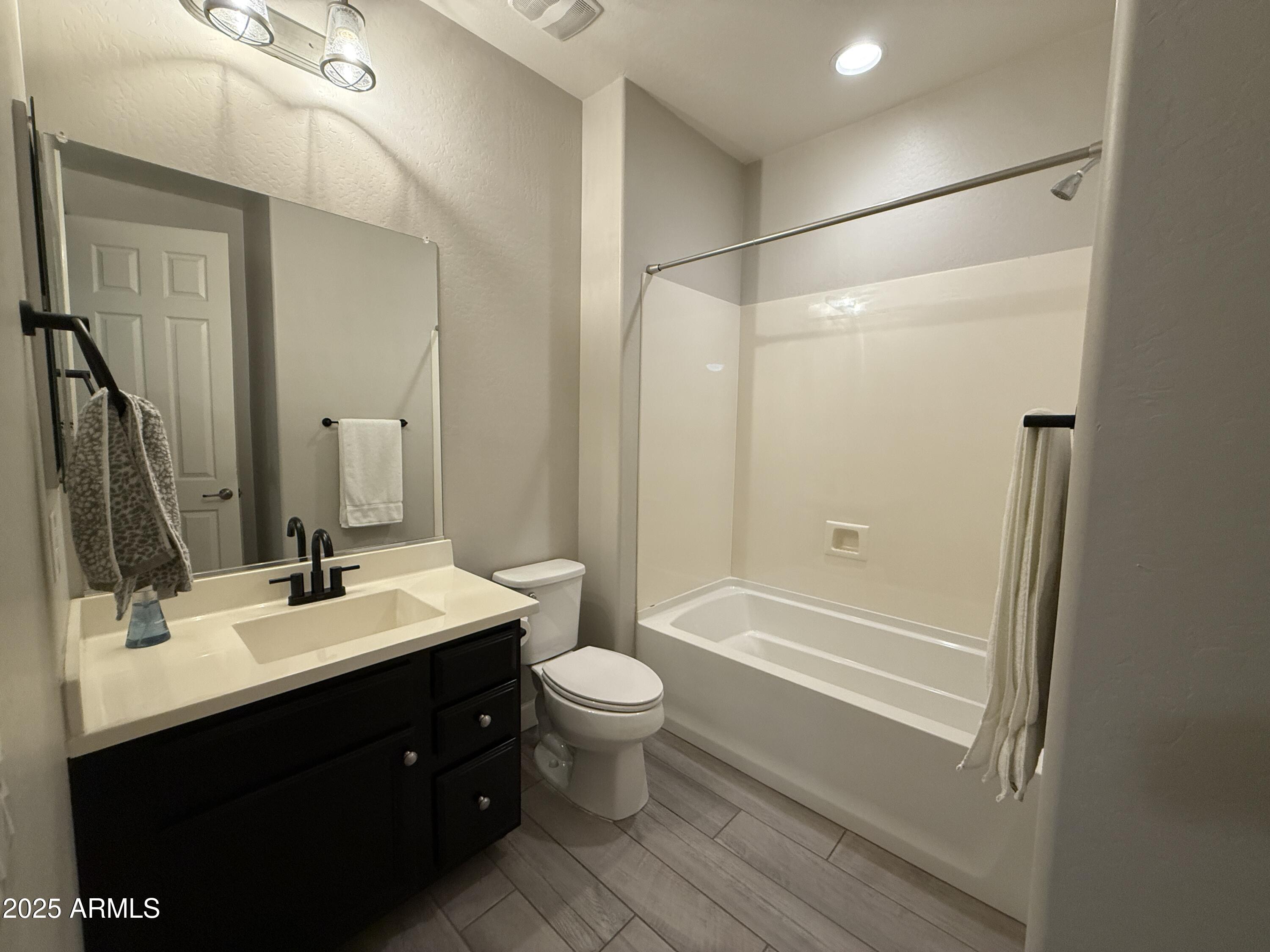 10519 E CORBIN Avenue