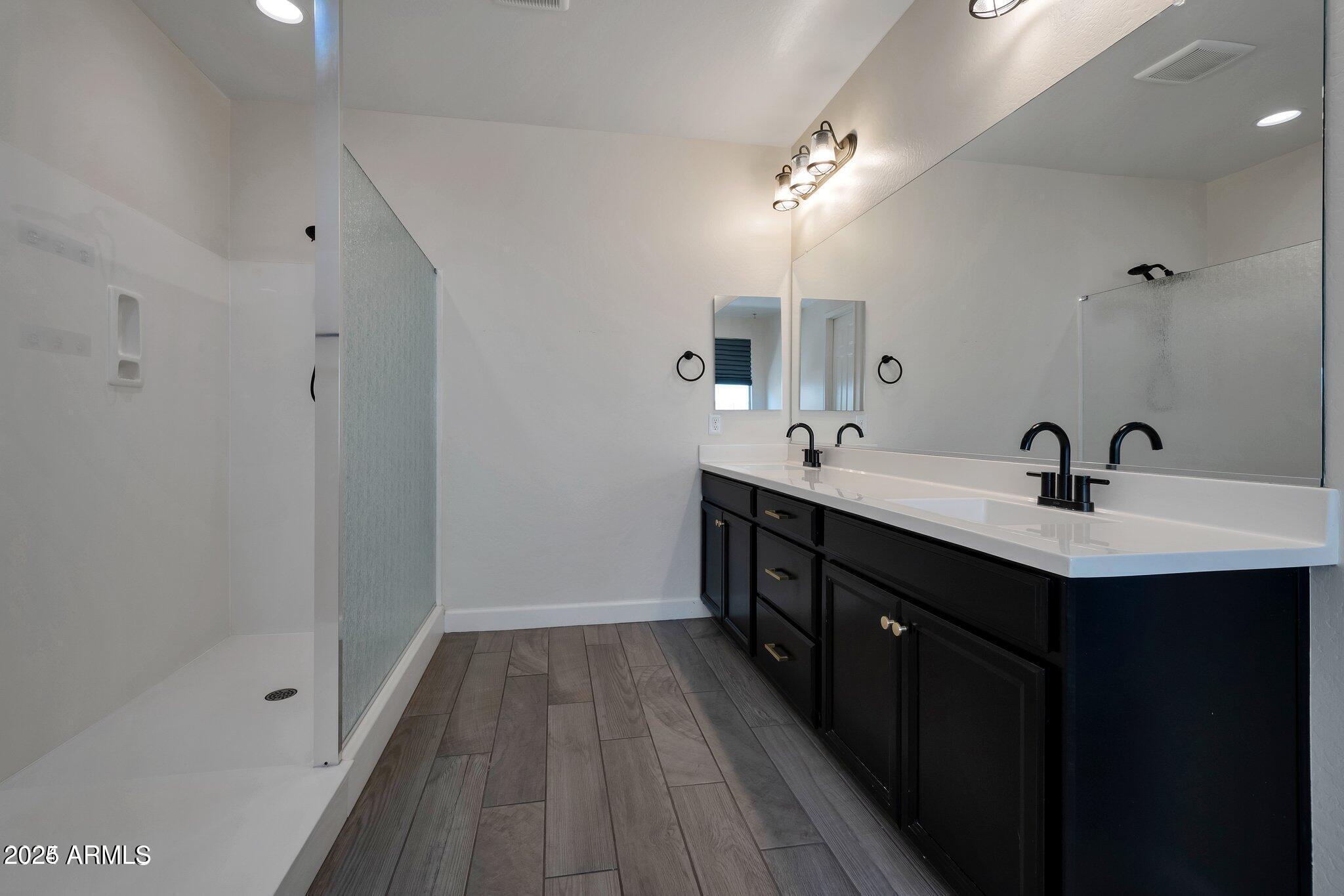 10519 E CORBIN Avenue