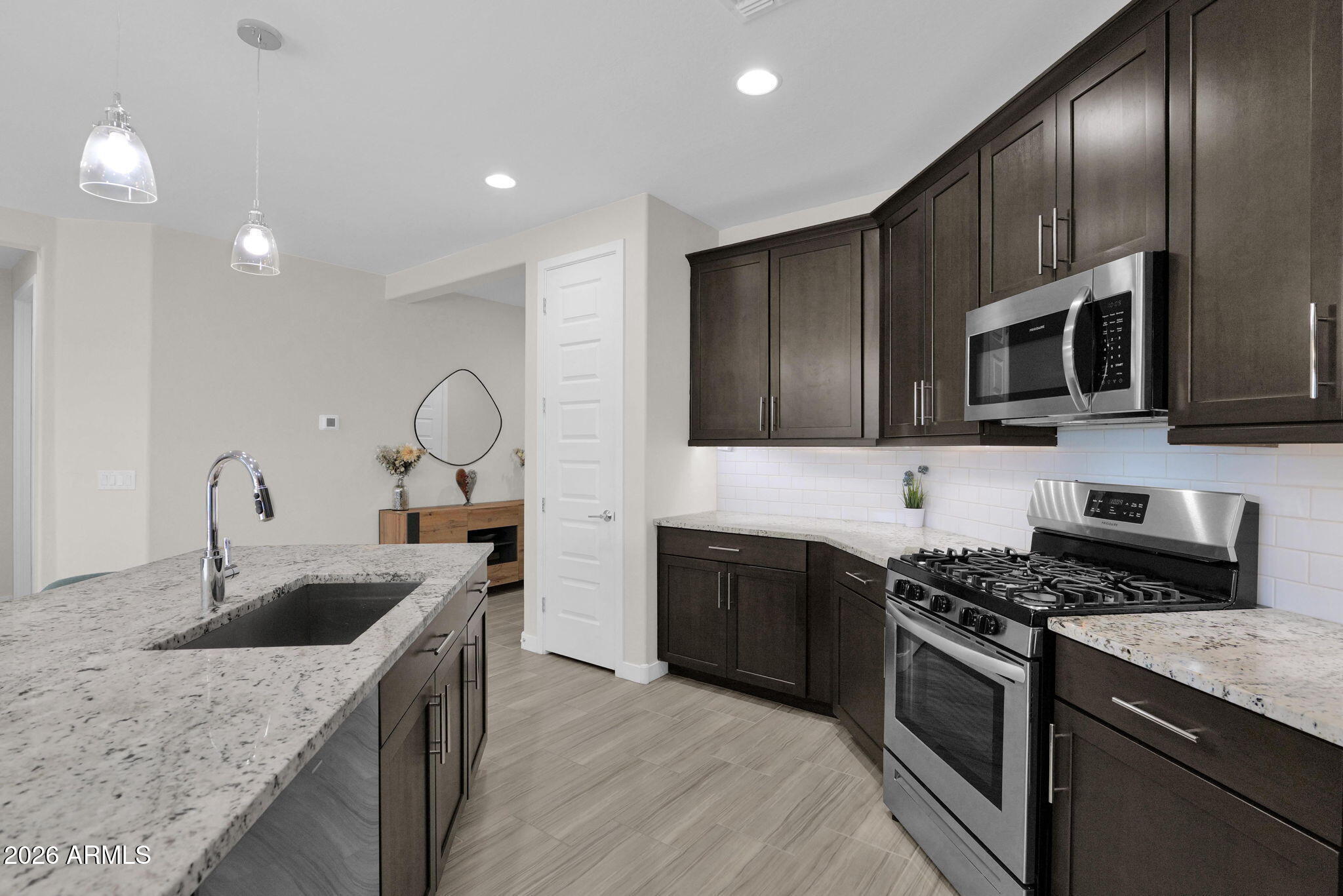 19607 W BADGETT Lane