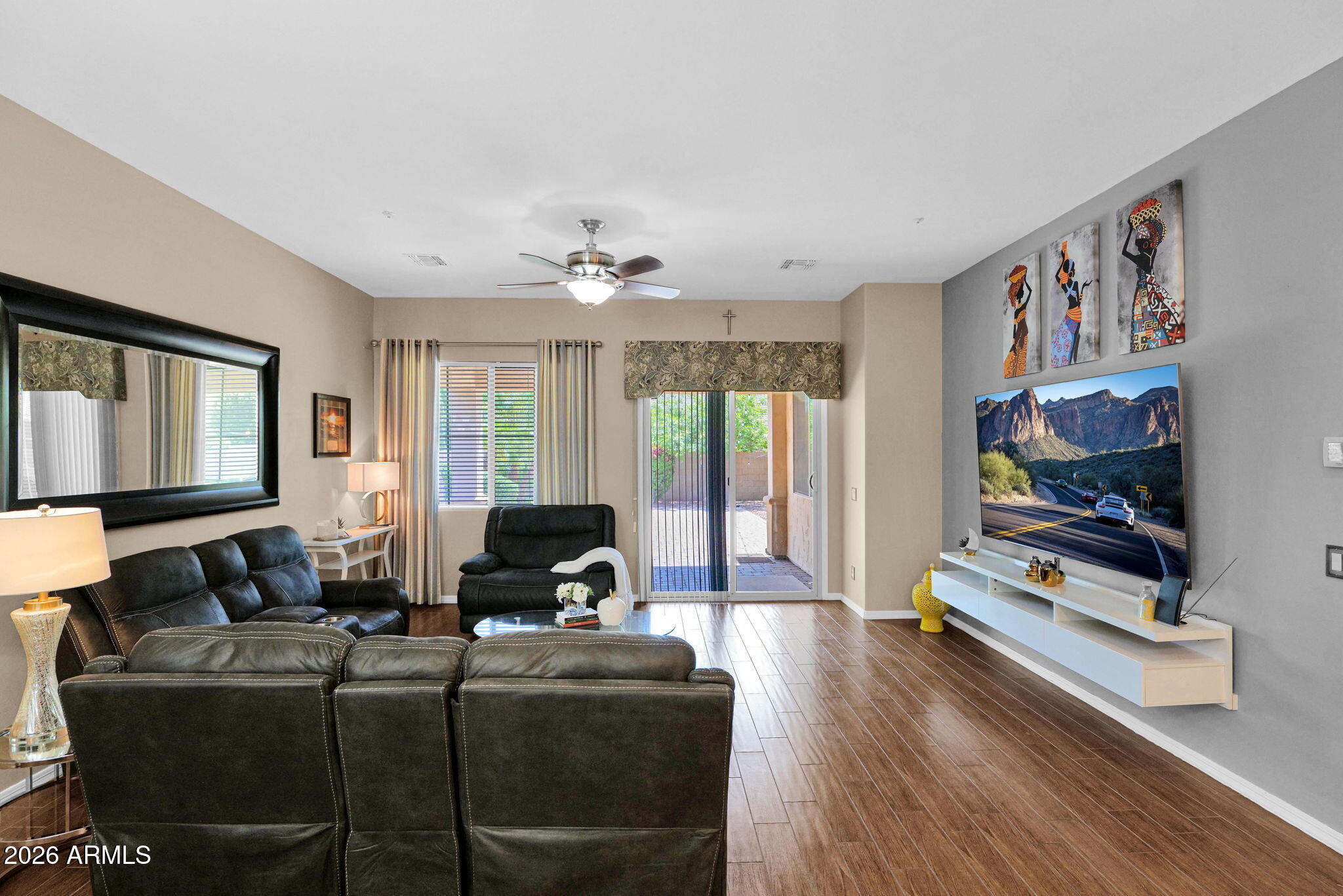 449 E LAS COLINAS Place