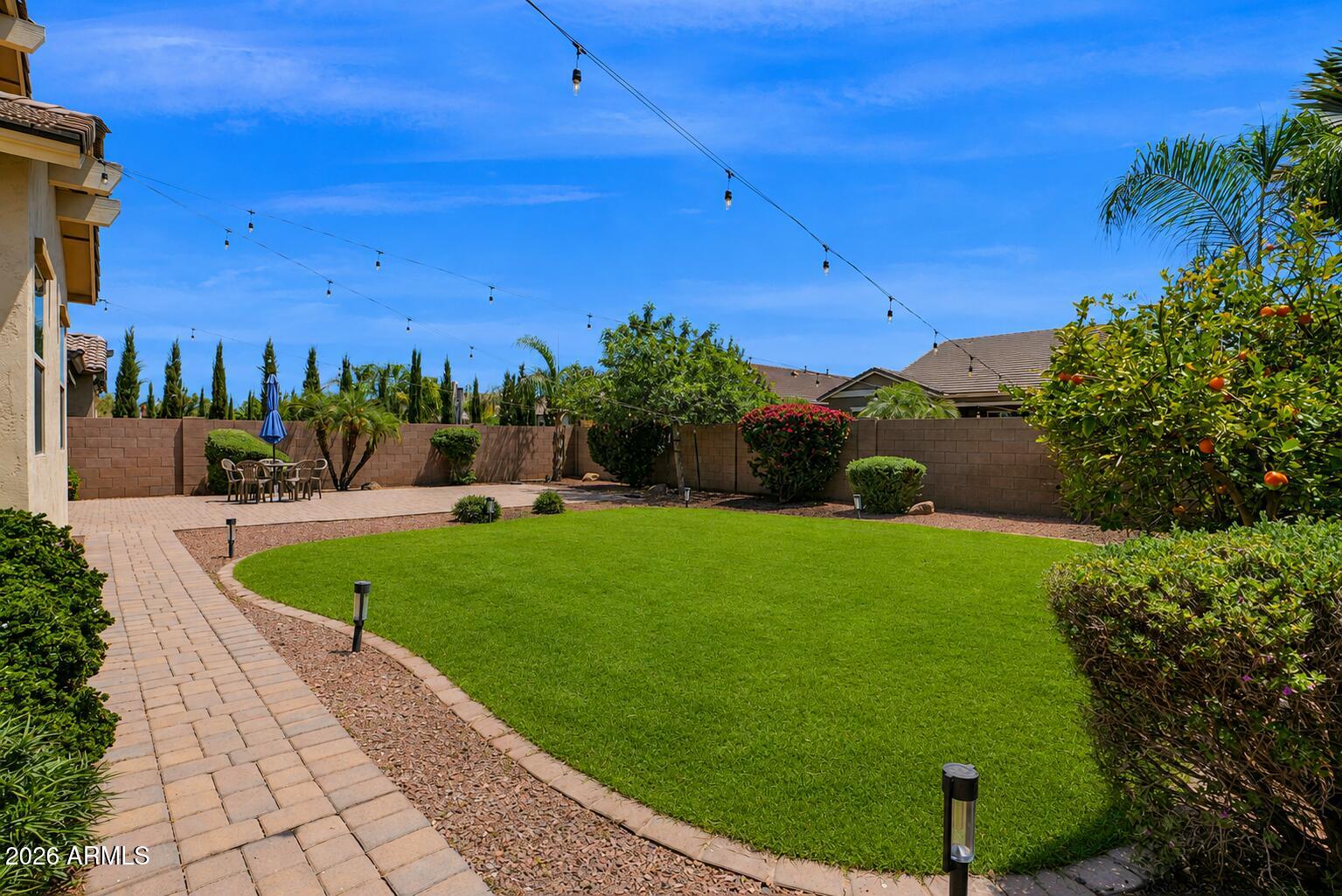 449 E LAS COLINAS Place
