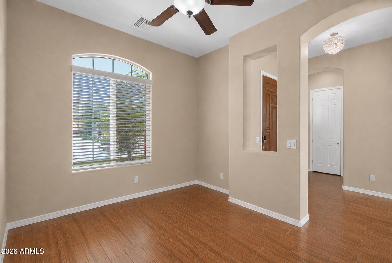 449 E LAS COLINAS Place