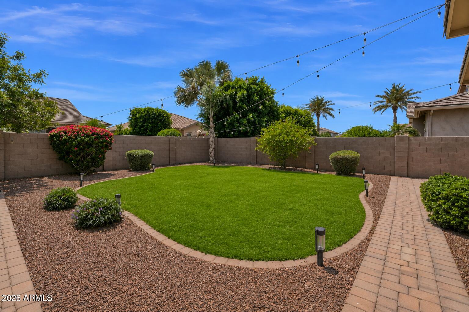 449 E LAS COLINAS Place