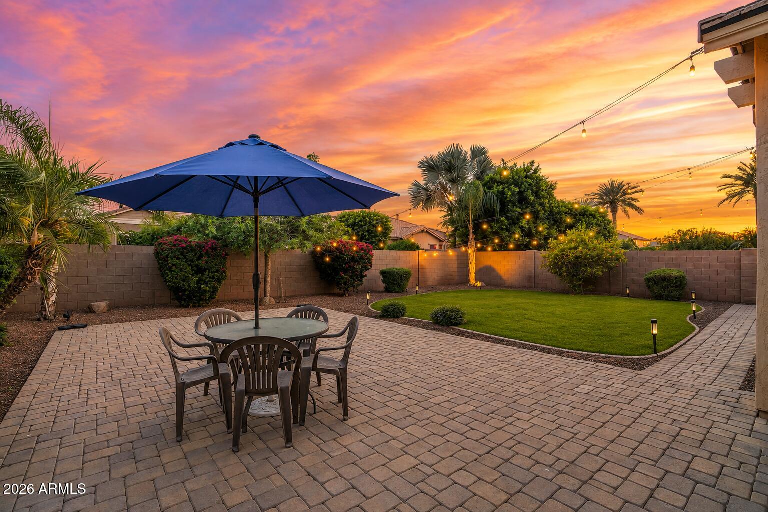 449 E LAS COLINAS Place
