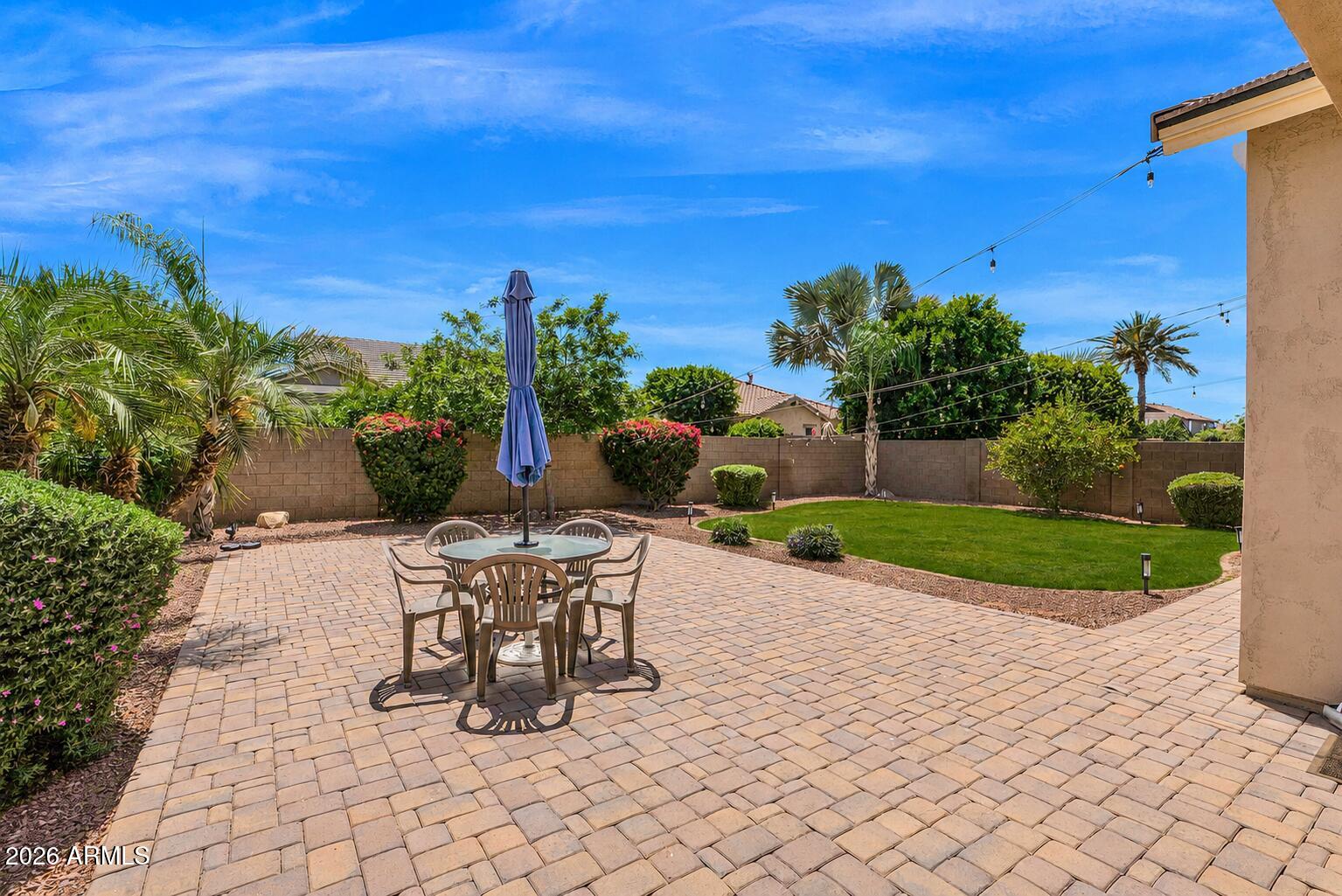 449 E LAS COLINAS Place