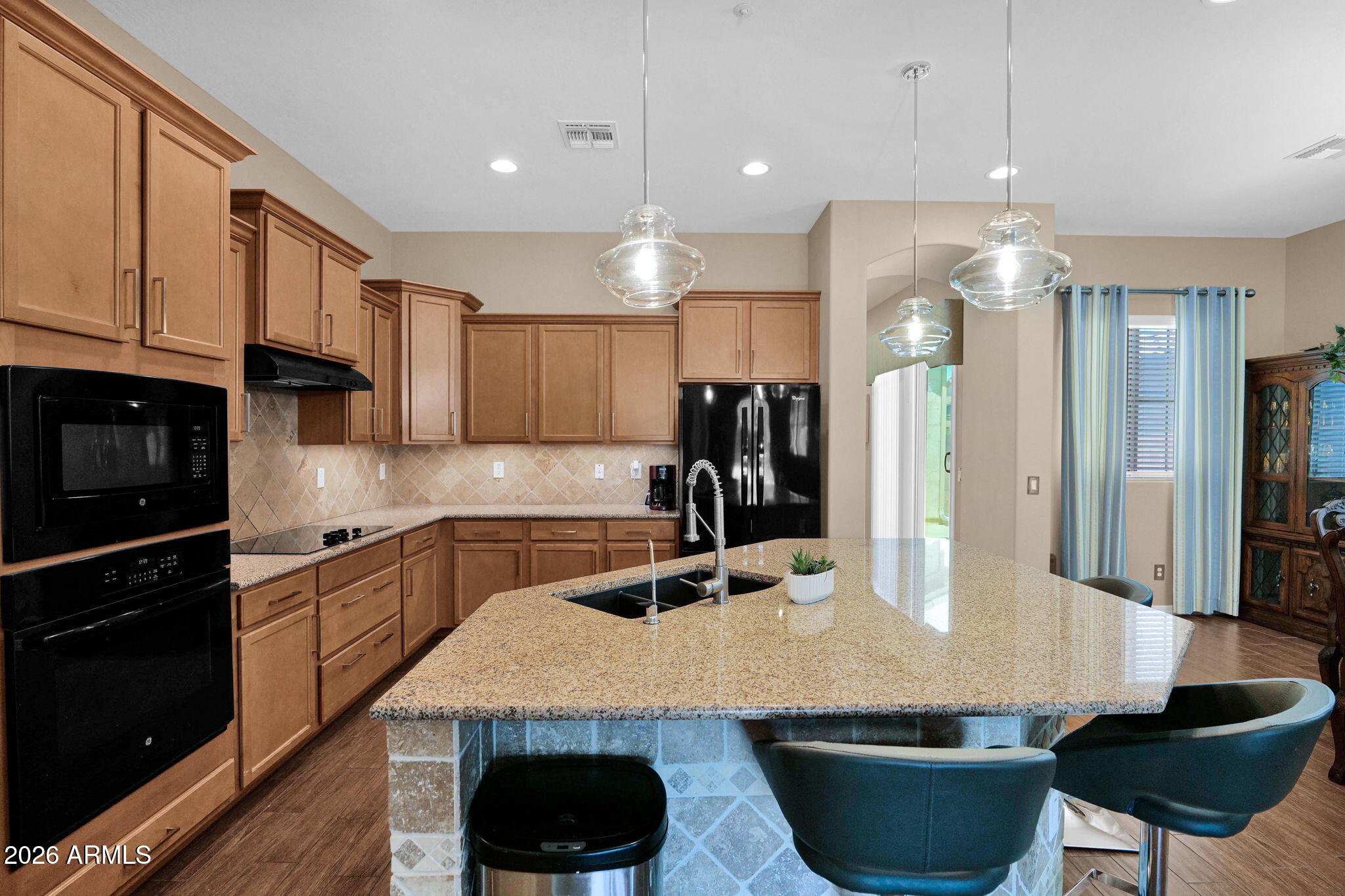 449 E LAS COLINAS Place