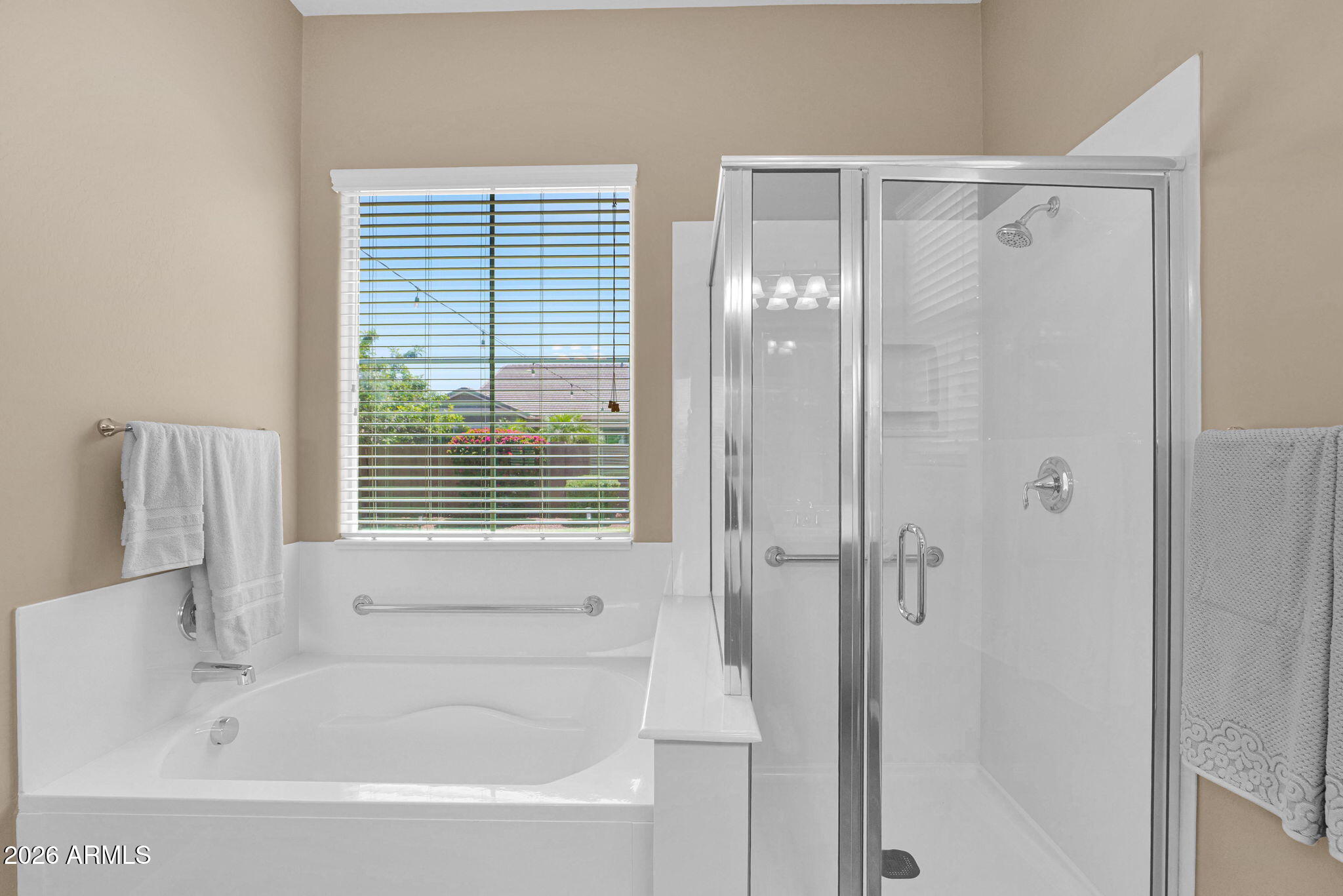 449 E LAS COLINAS Place