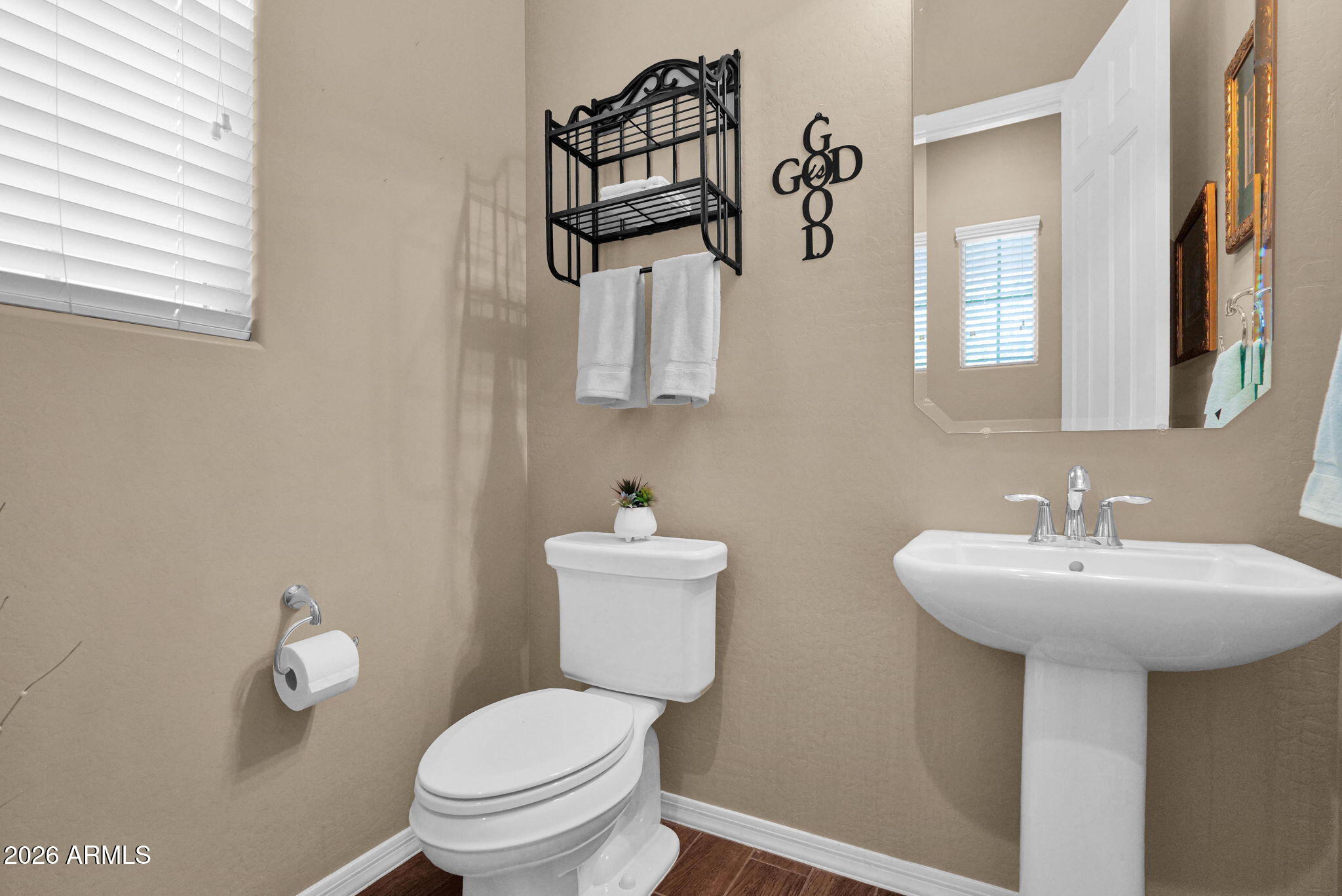 449 E LAS COLINAS Place