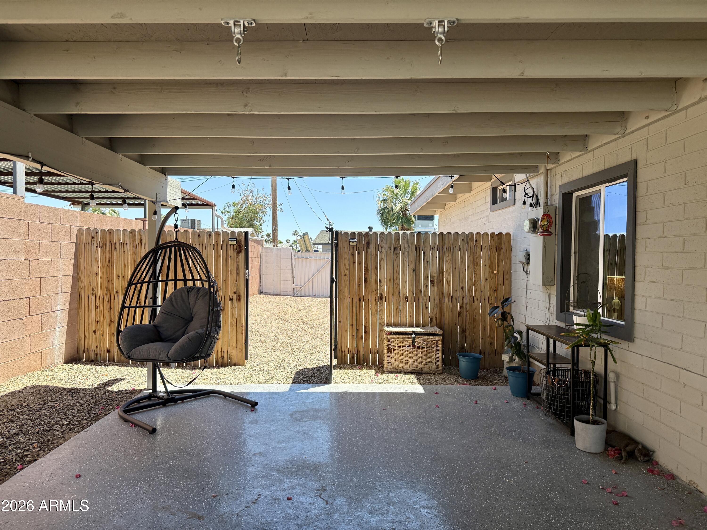 4101 E PIERCE Street