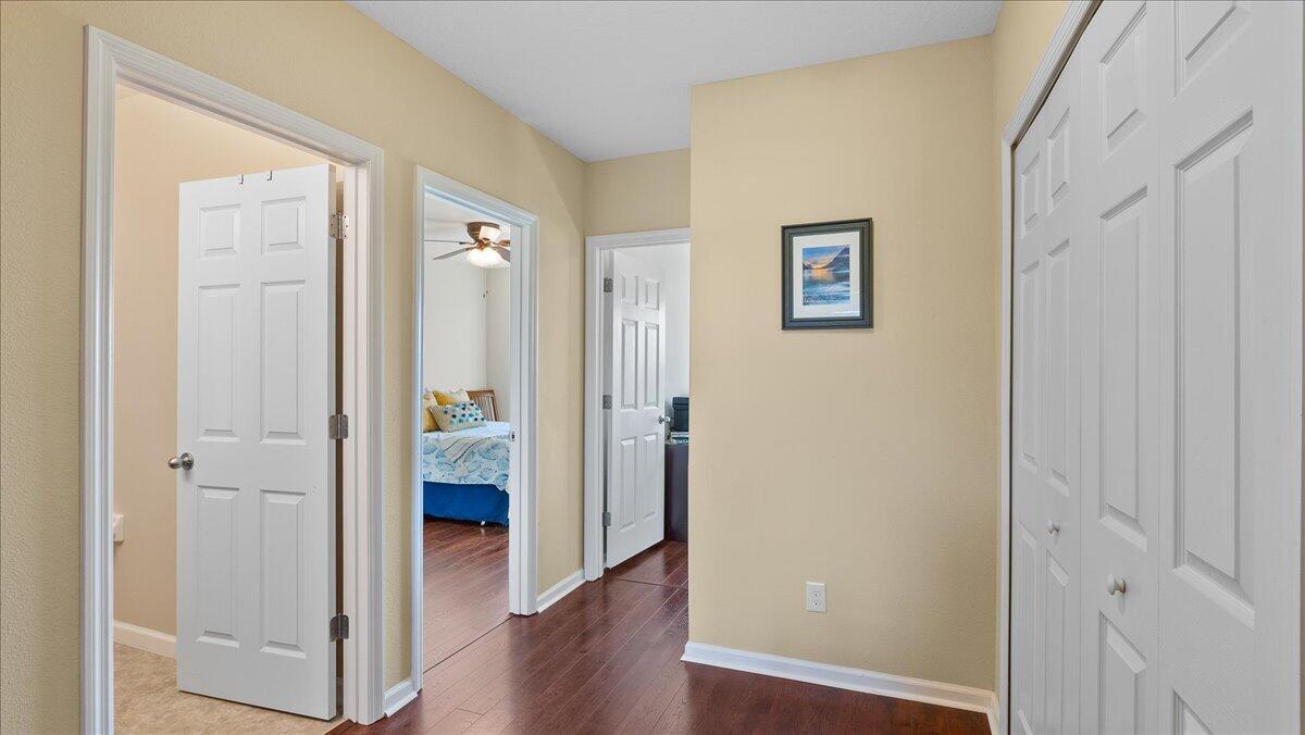 2565 Revolution Street, 104