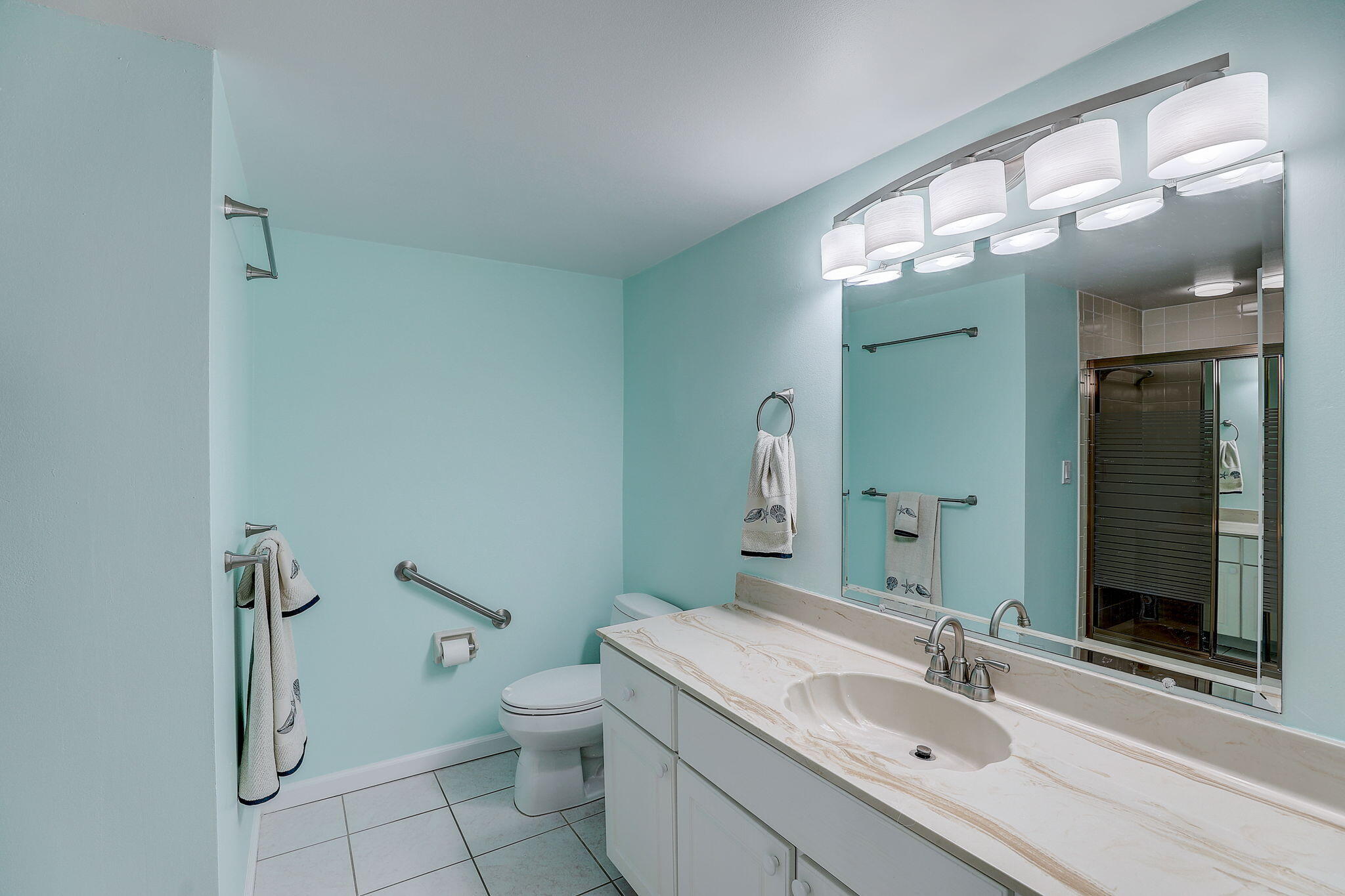 2725 N Highway A1a, 602