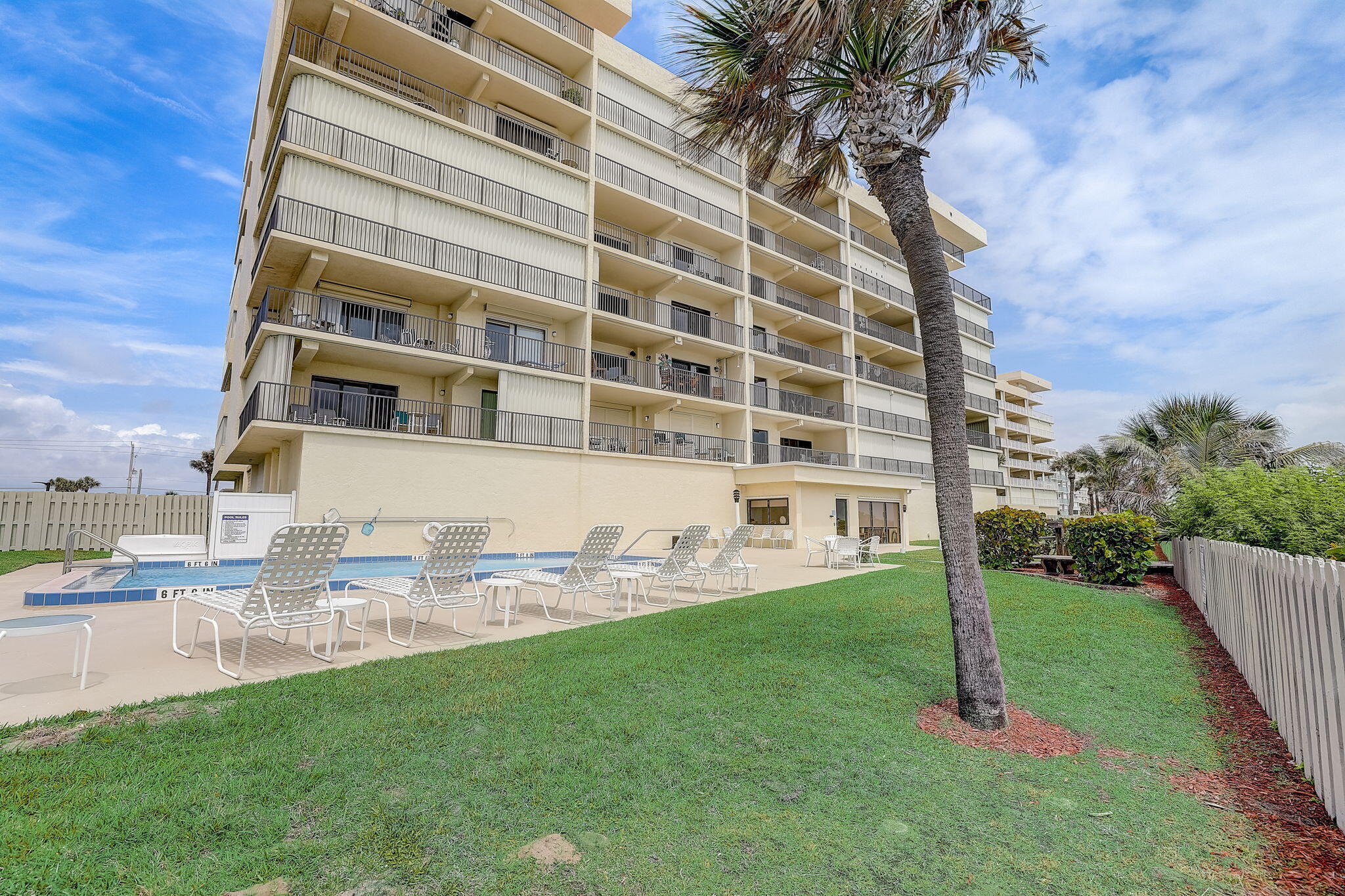 2725 N Highway A1a, 602