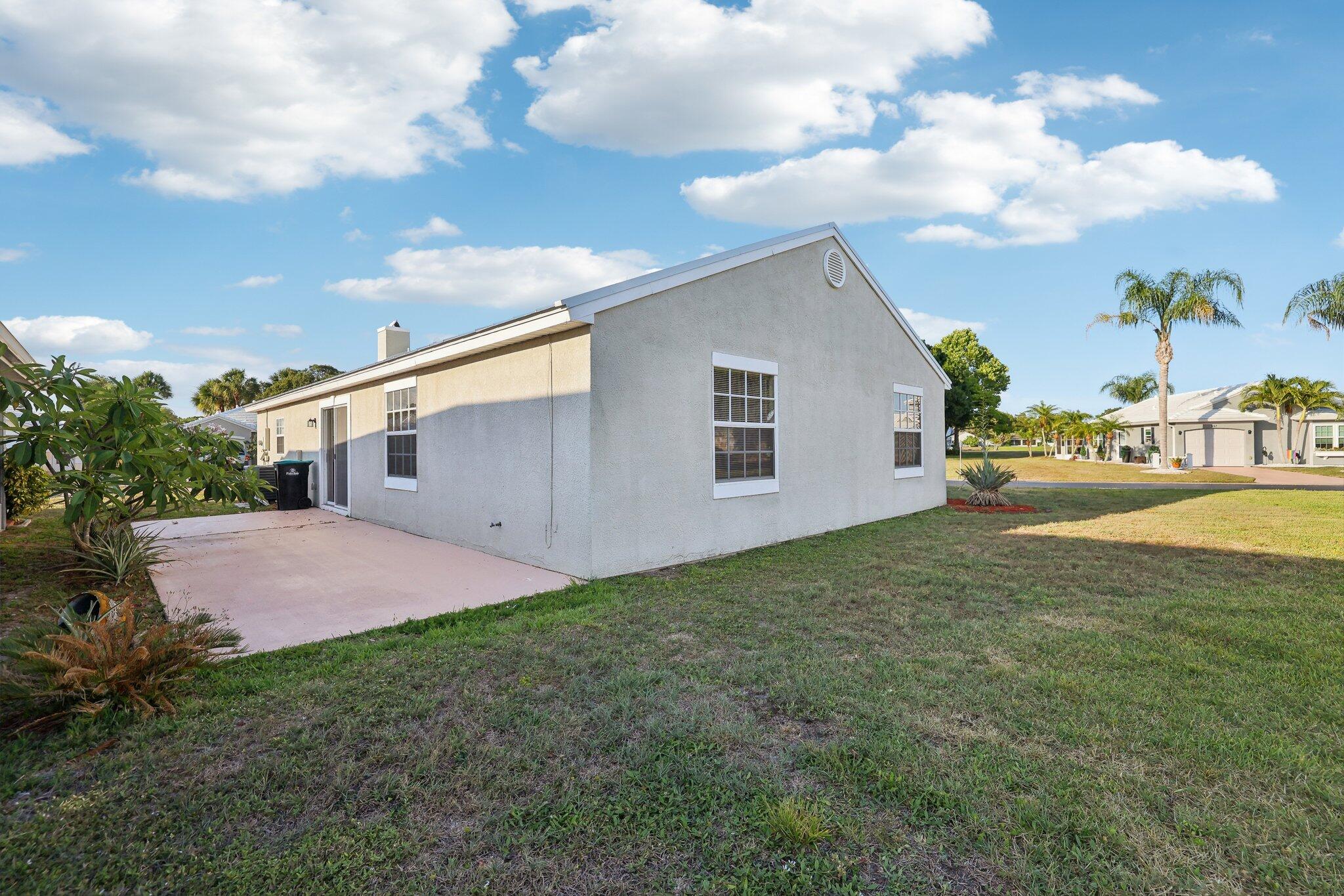 1996 Sundew Court NE