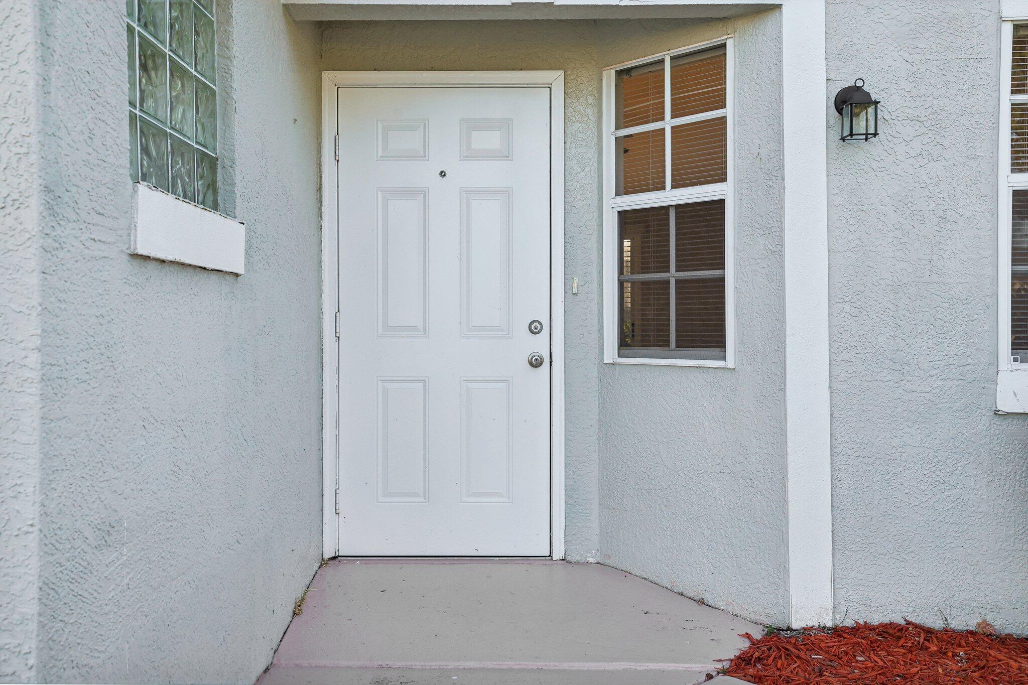 1996 Sundew Court NE