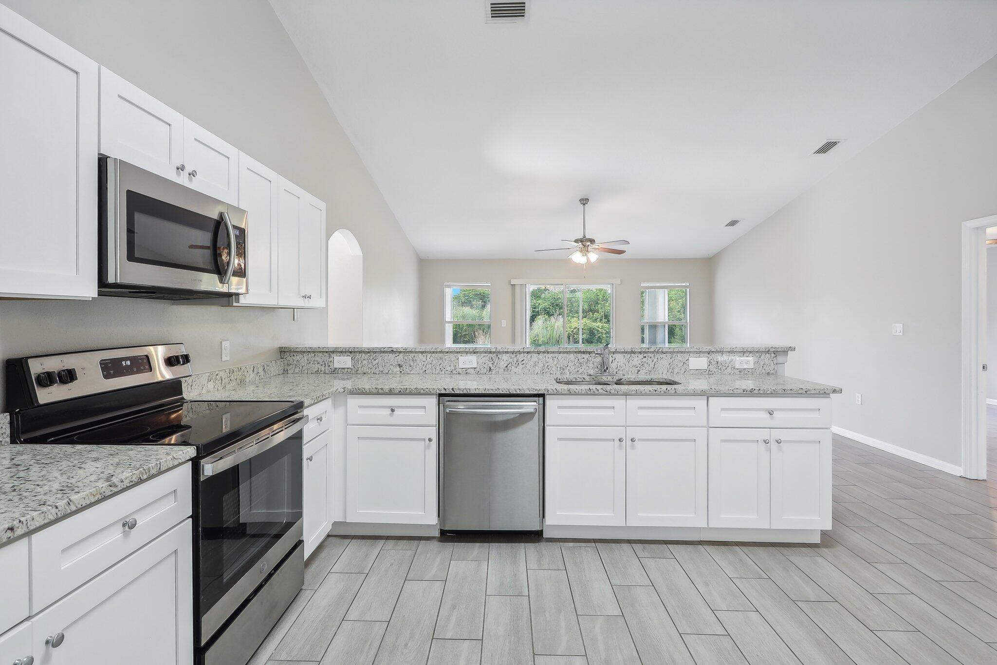 1642 Waldo Street SE