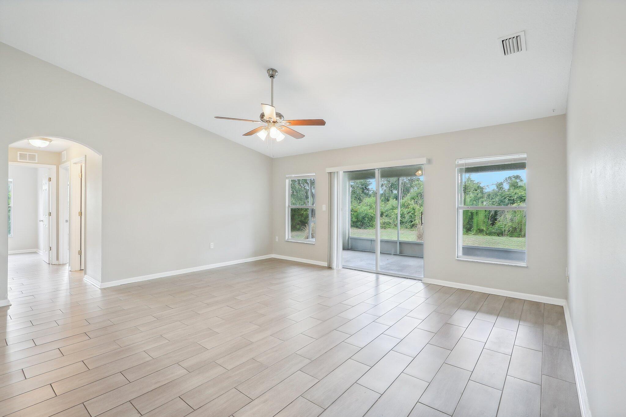 1642 Waldo Street SE