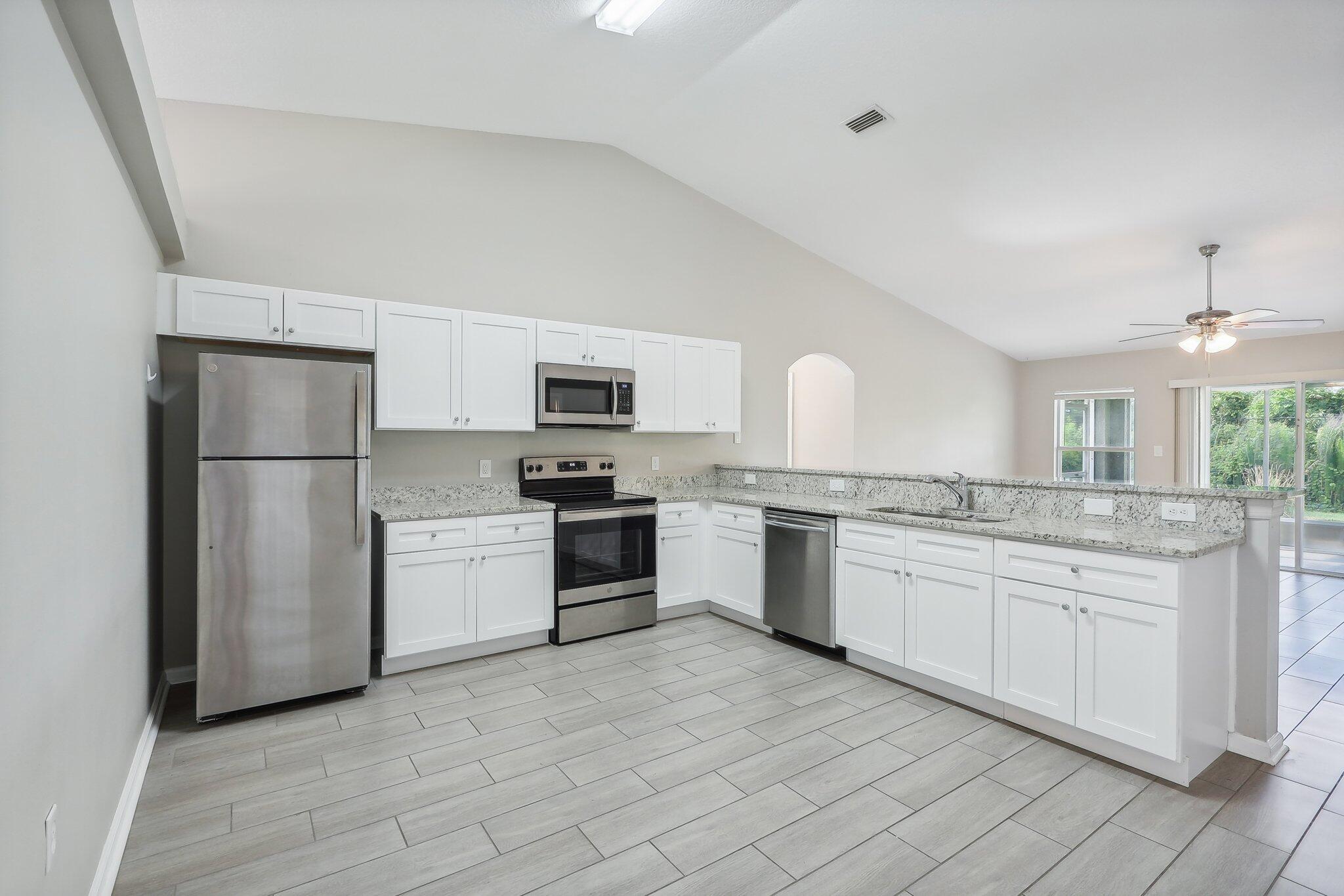 1642 Waldo Street SE