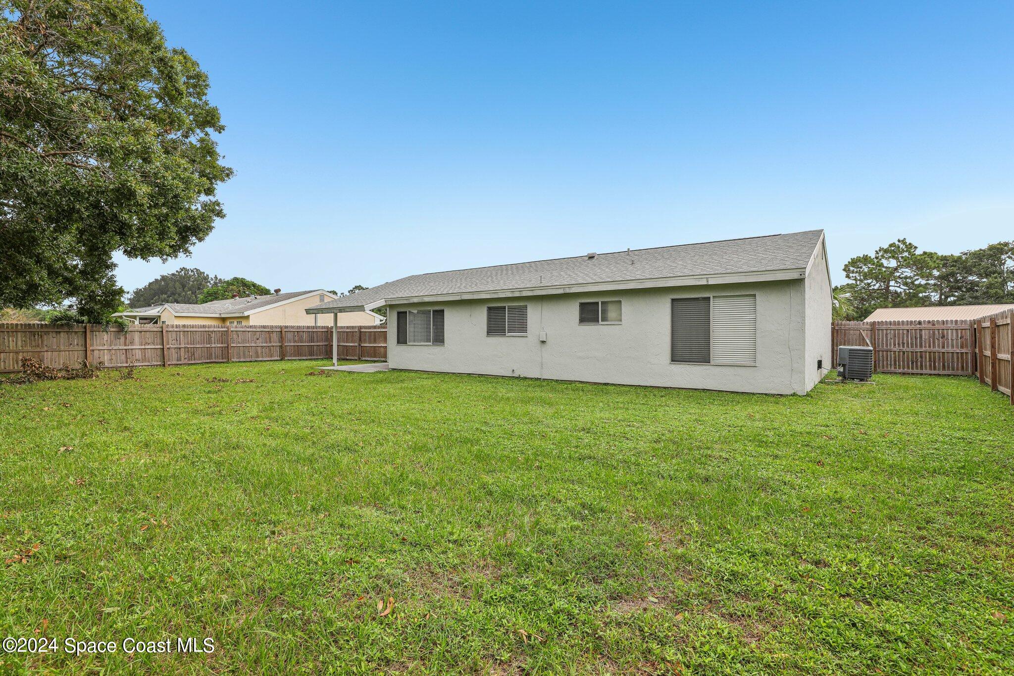 1346 Nolan Street NE