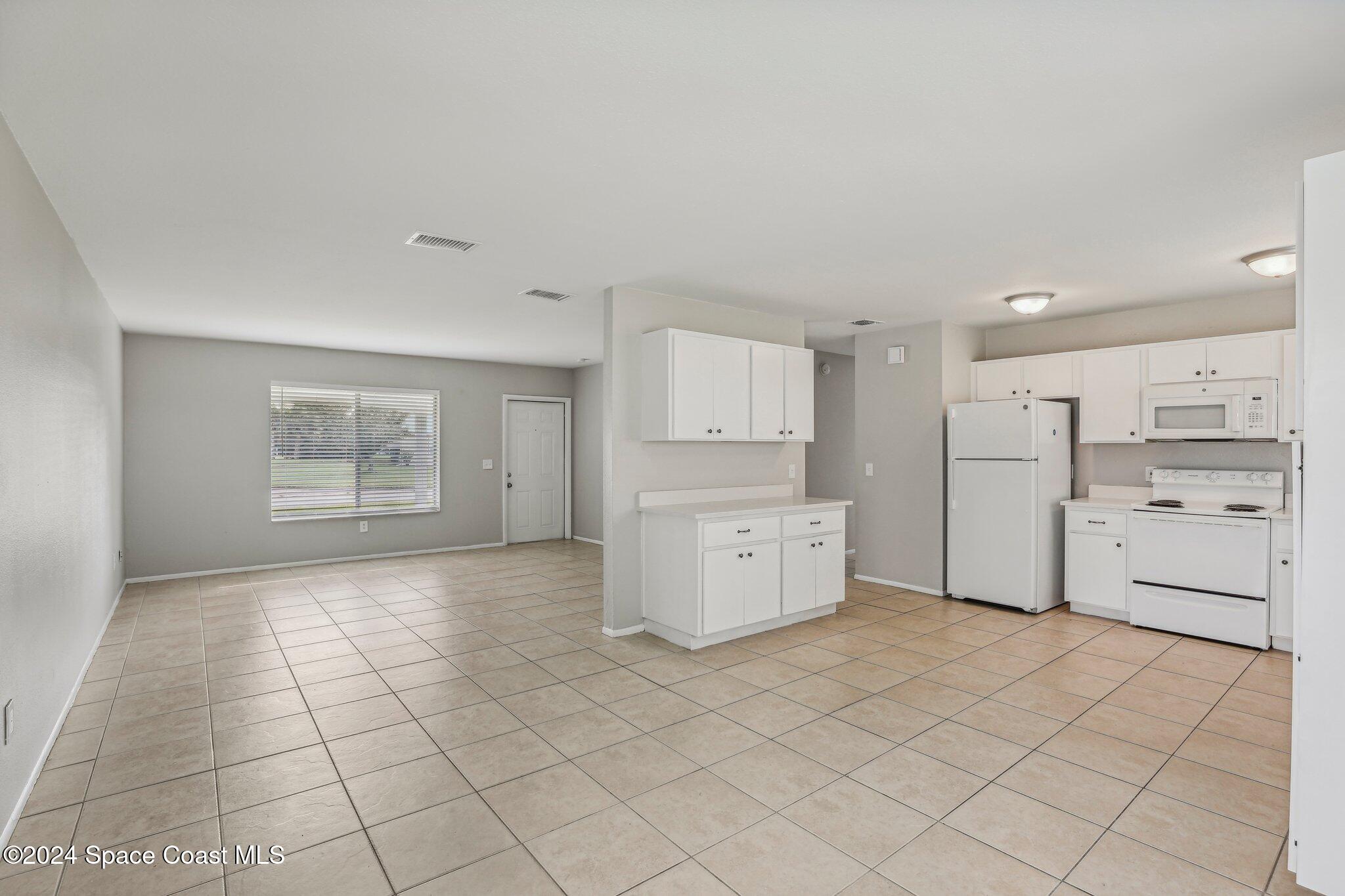 1346 Nolan Street NE