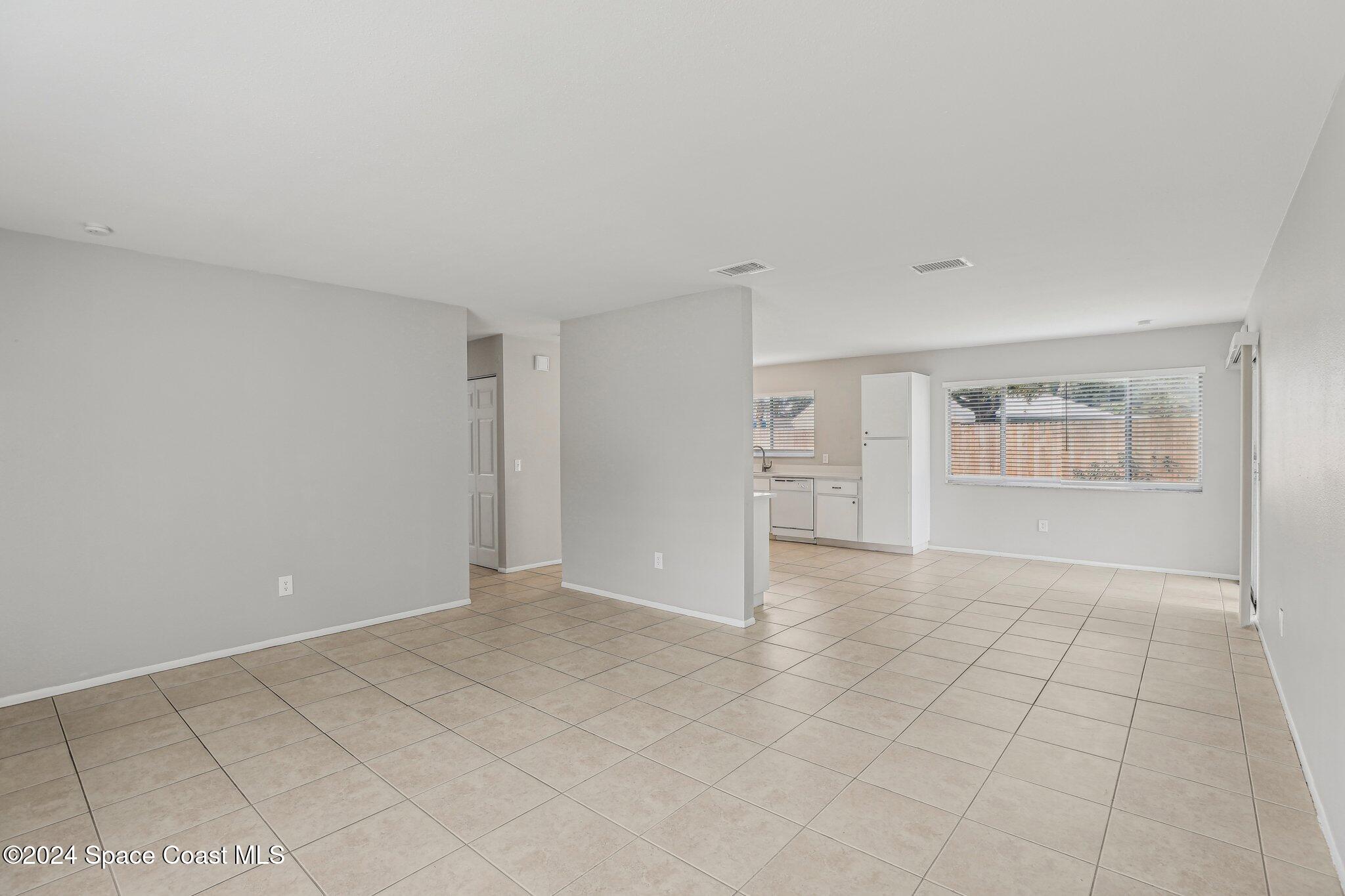 1346 Nolan Street NE