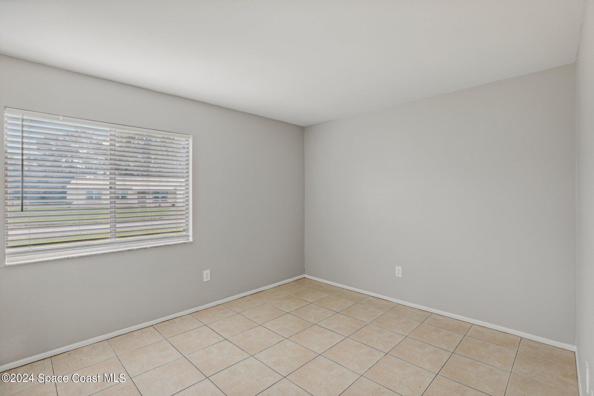 1346 Nolan Street NE