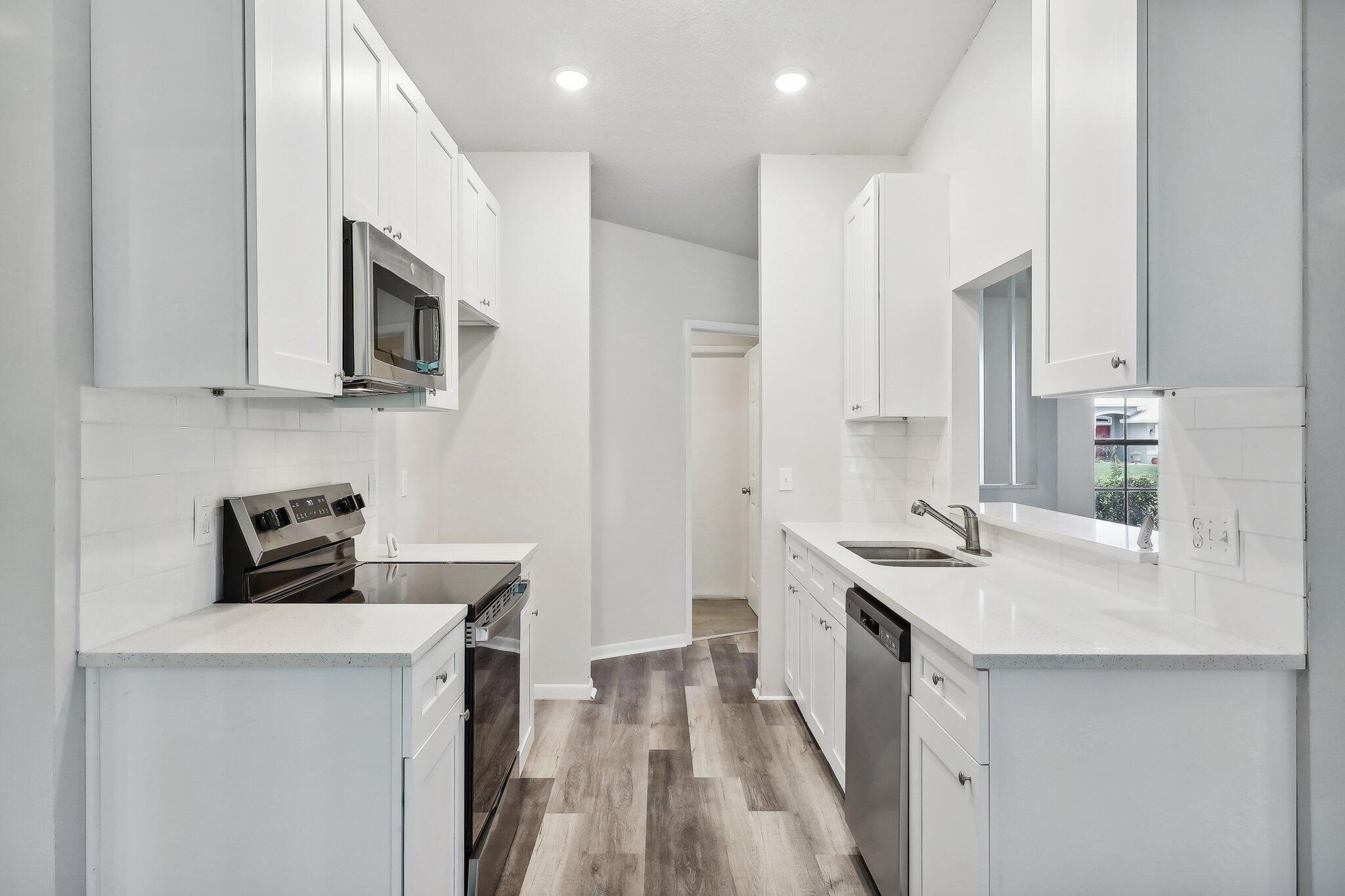 2257 Oaklyn Street NE