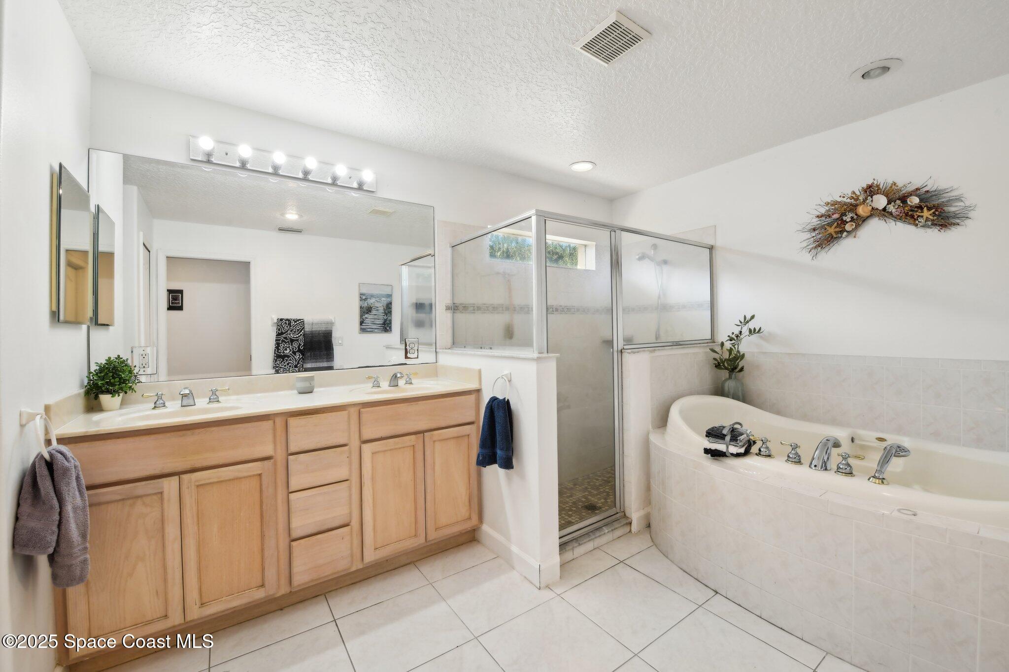 5765 Outback Avenue SW, Grant-Valkaria