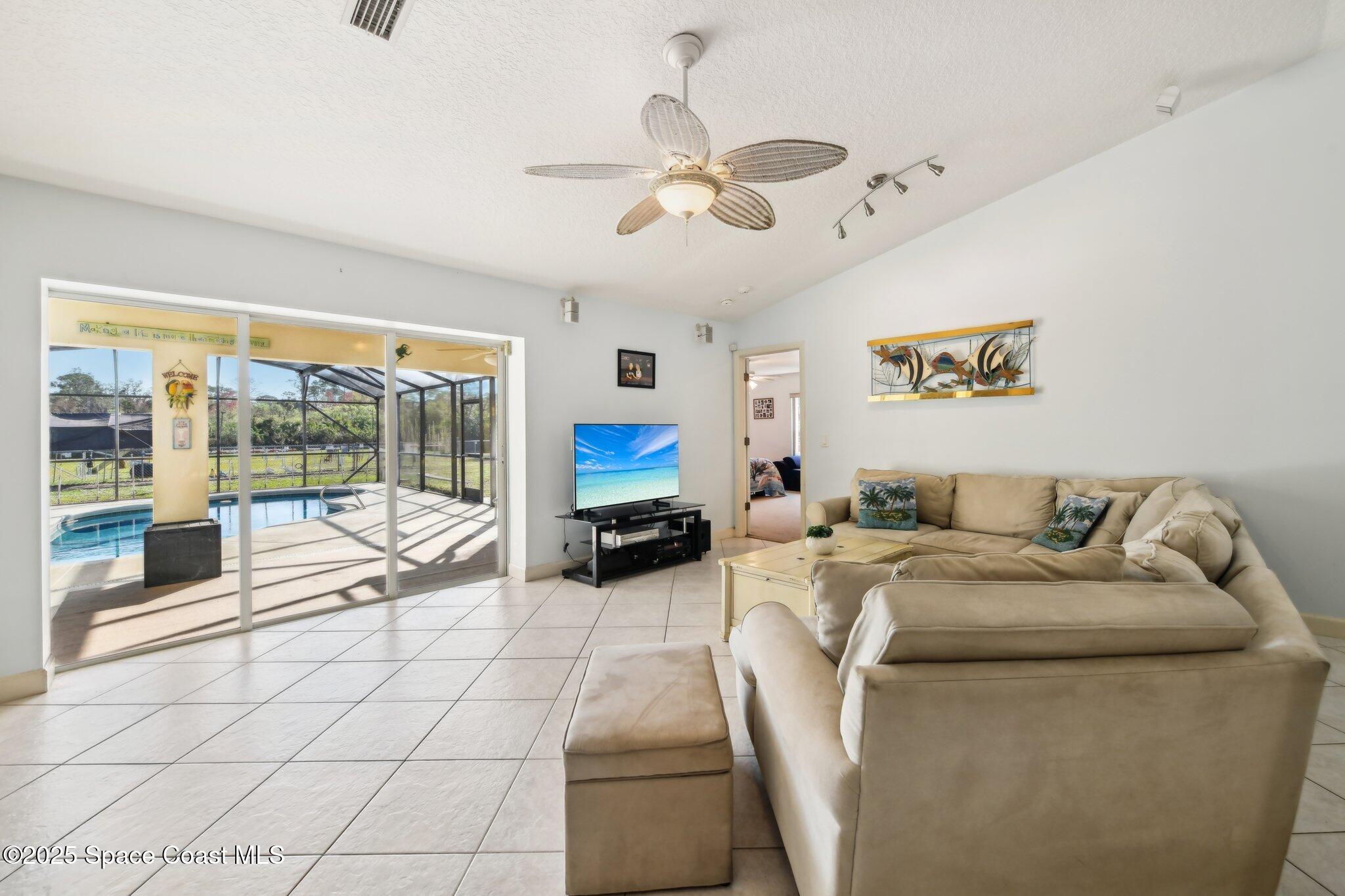 5765 Outback Avenue SW, Grant-Valkaria