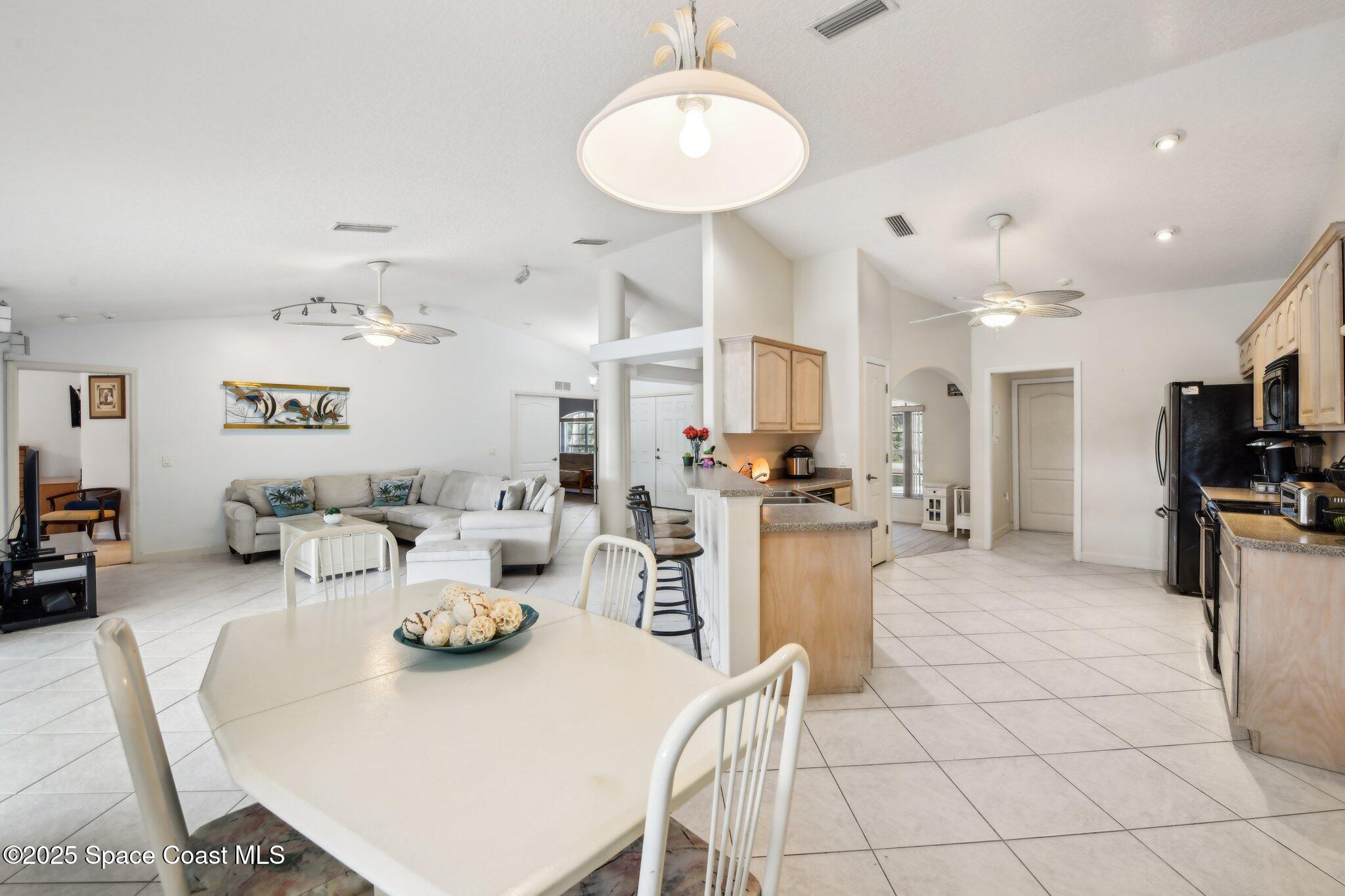 5765 Outback Avenue SW, Grant-Valkaria