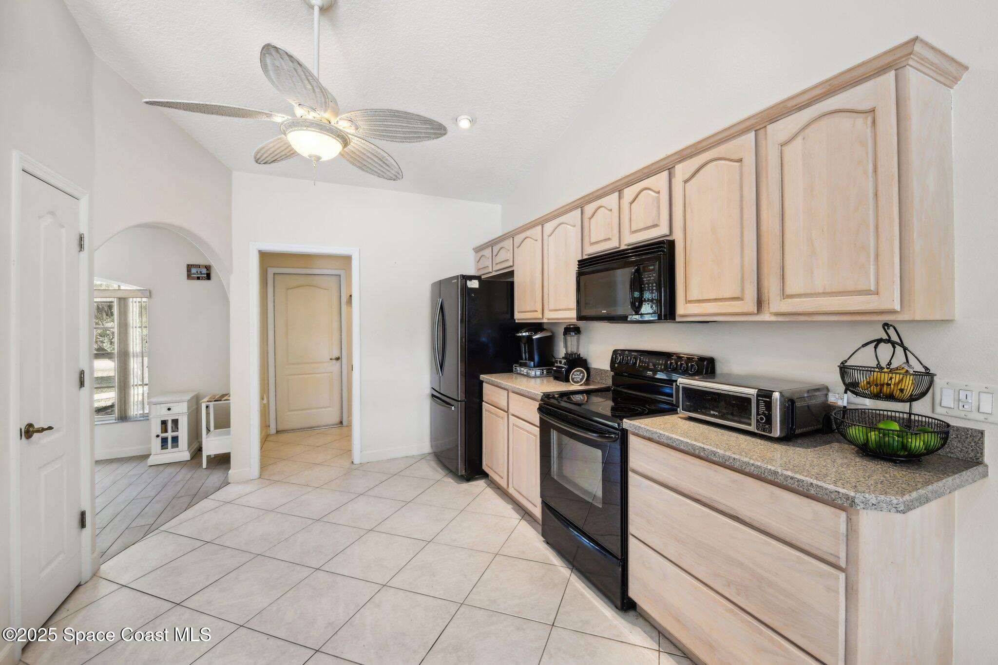 5765 Outback Avenue SW, Grant-Valkaria