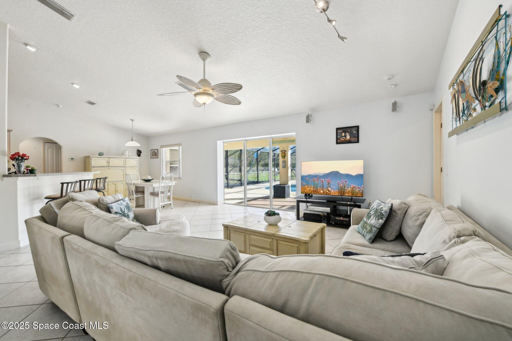 5765 Outback Avenue SW, Grant-Valkaria