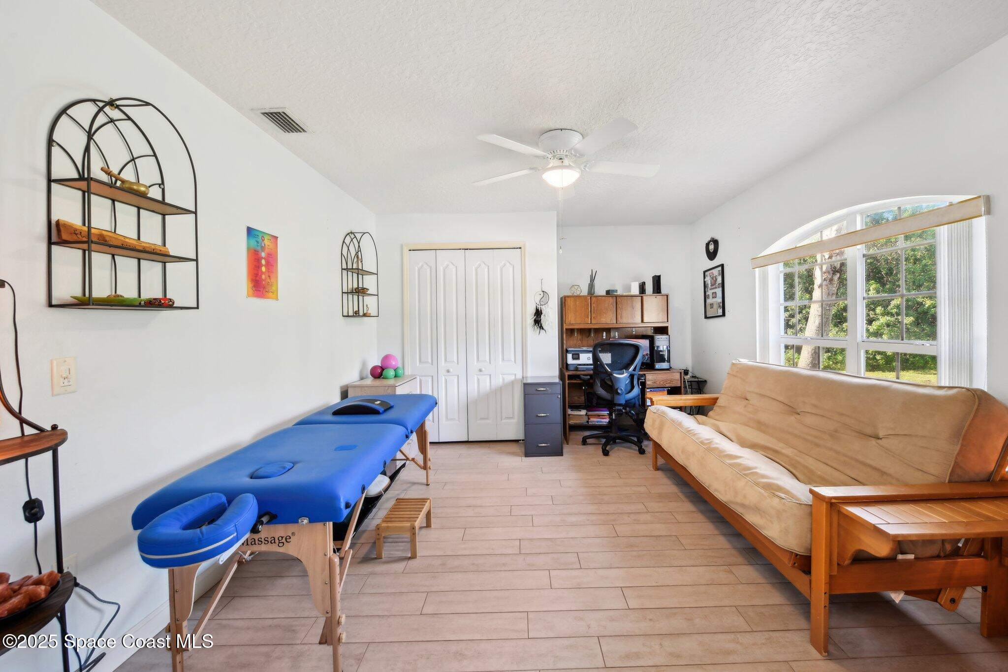 5765 Outback Avenue SW, Grant-Valkaria