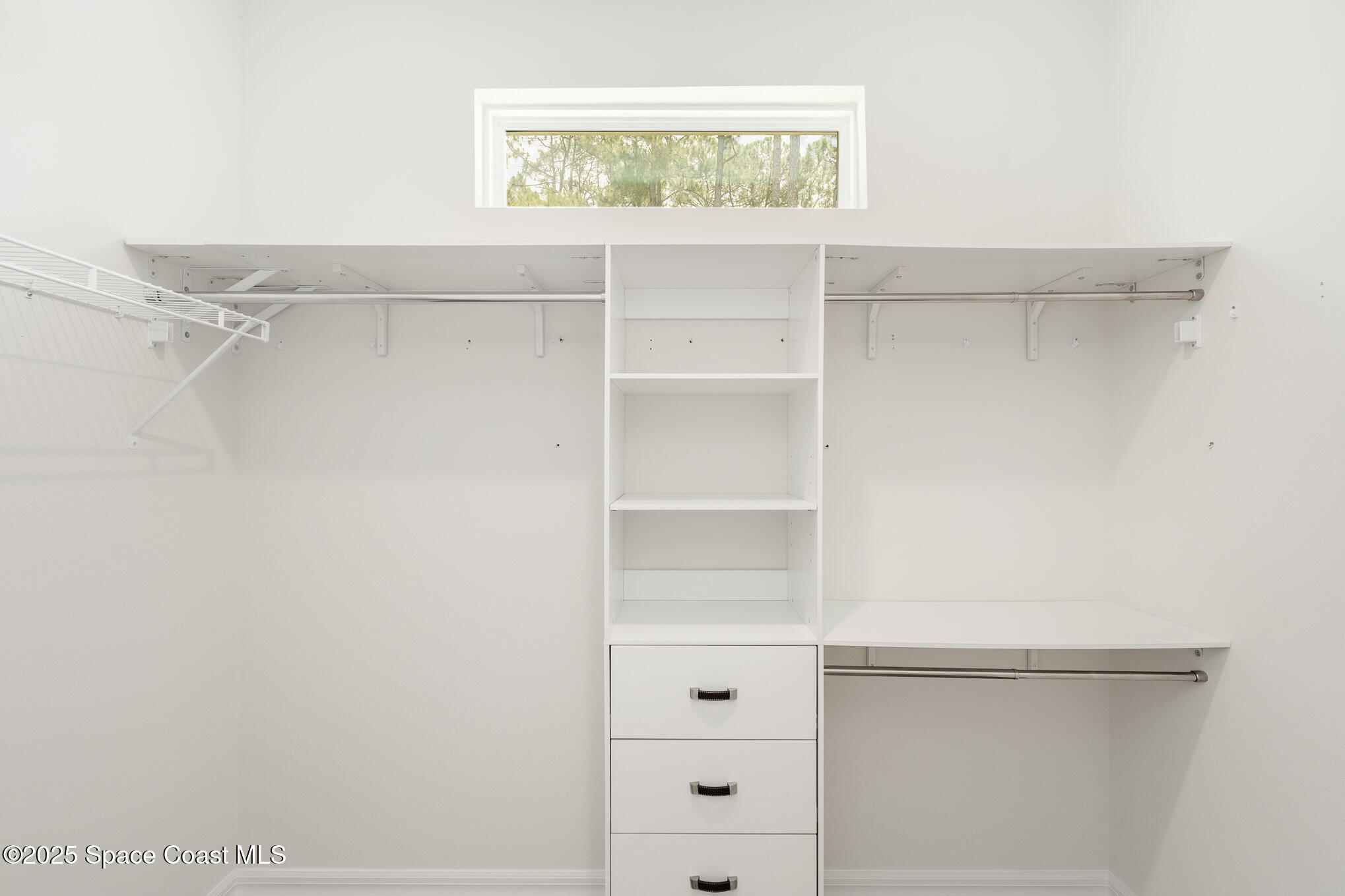 1085 Caligula Avenue SE