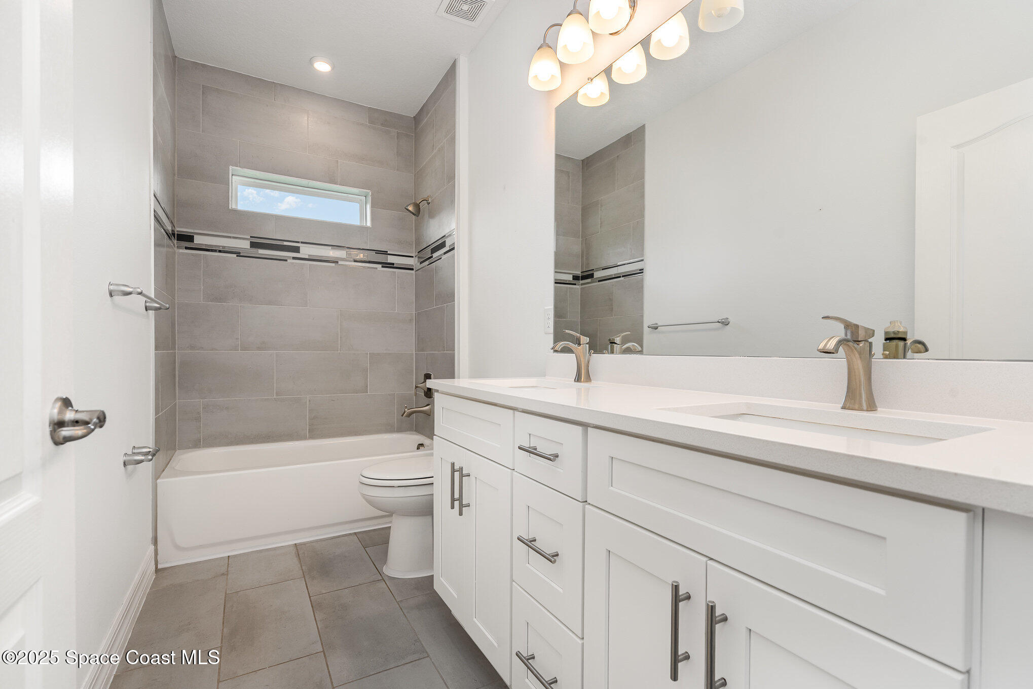 1085 Caligula Avenue SE