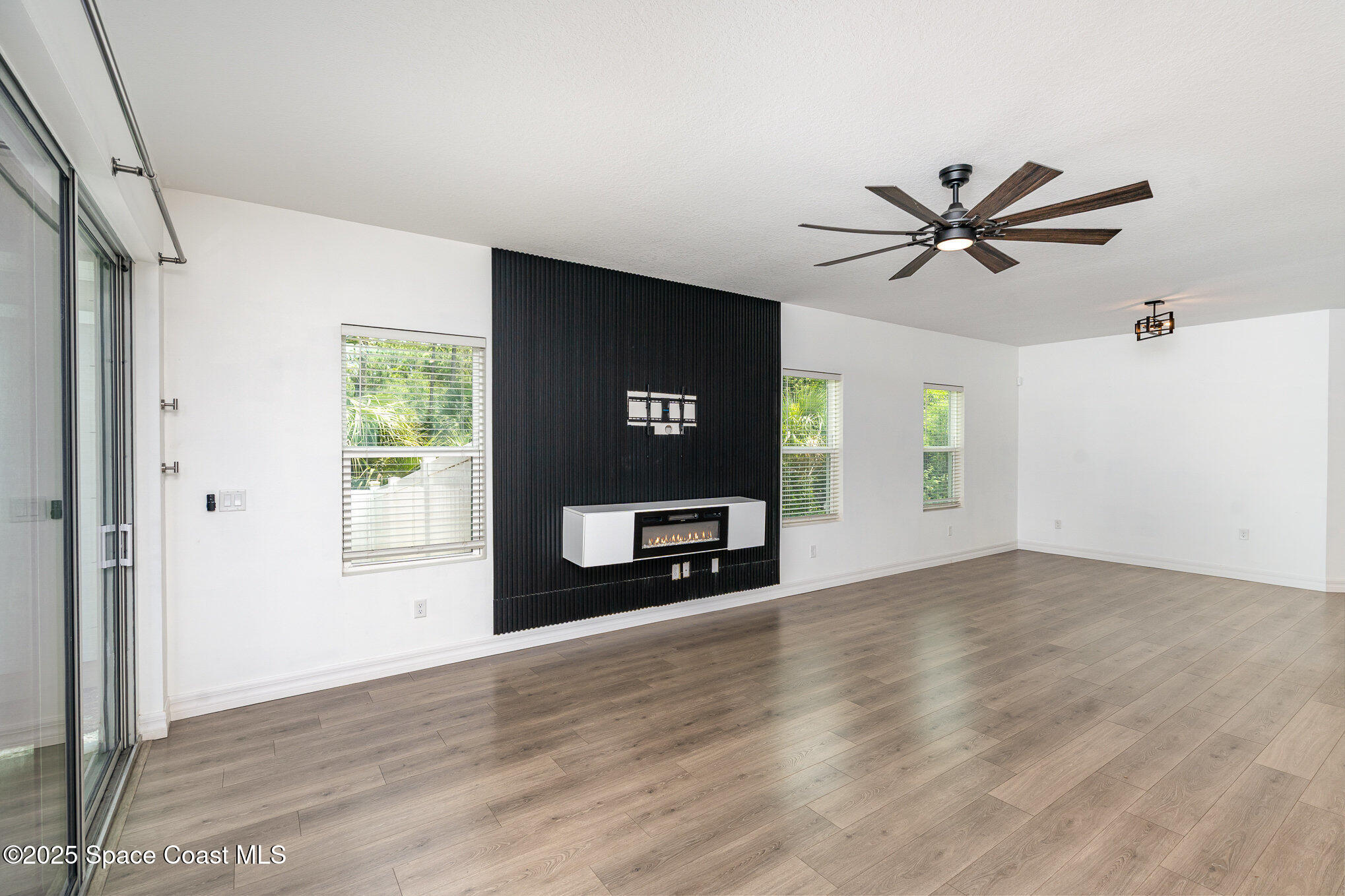 1085 Caligula Avenue SE