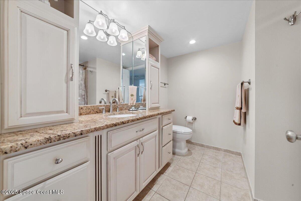 2725 N Highway A1a Highway 304