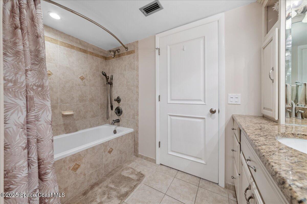 2725 N Highway A1a Highway 304