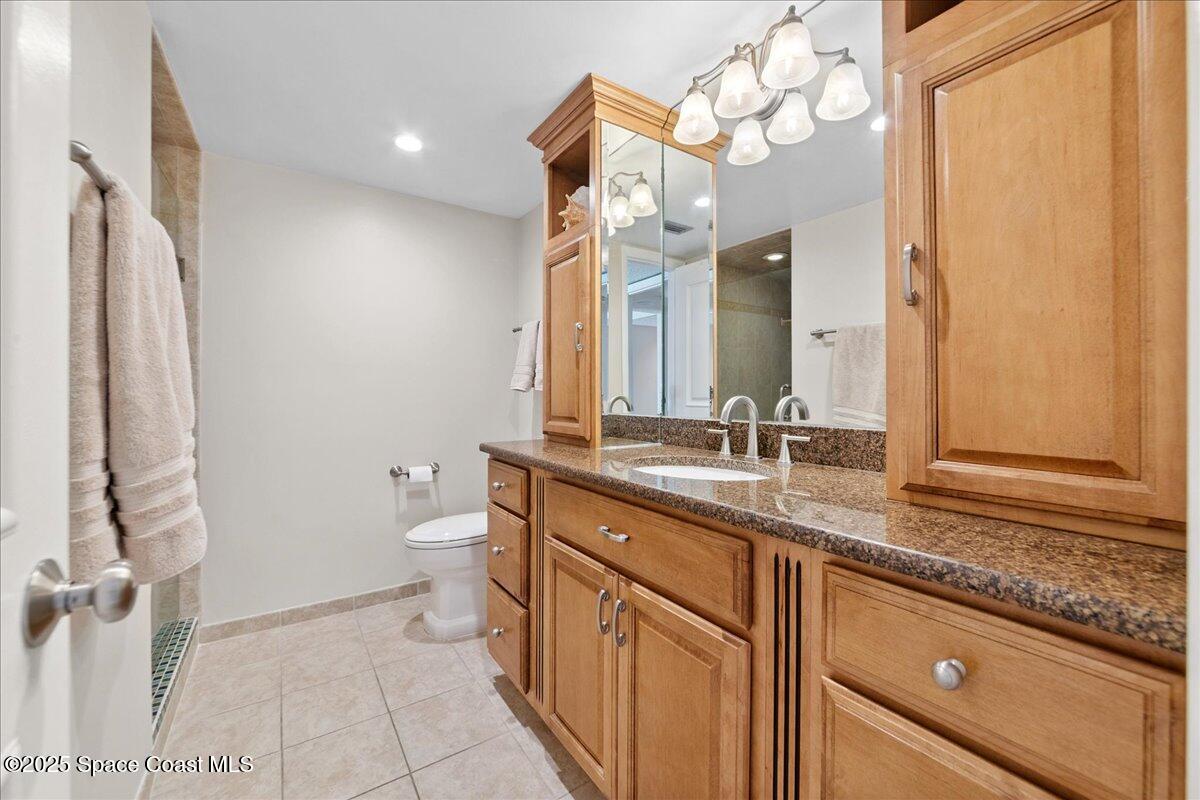 2725 N Highway A1a Highway 304