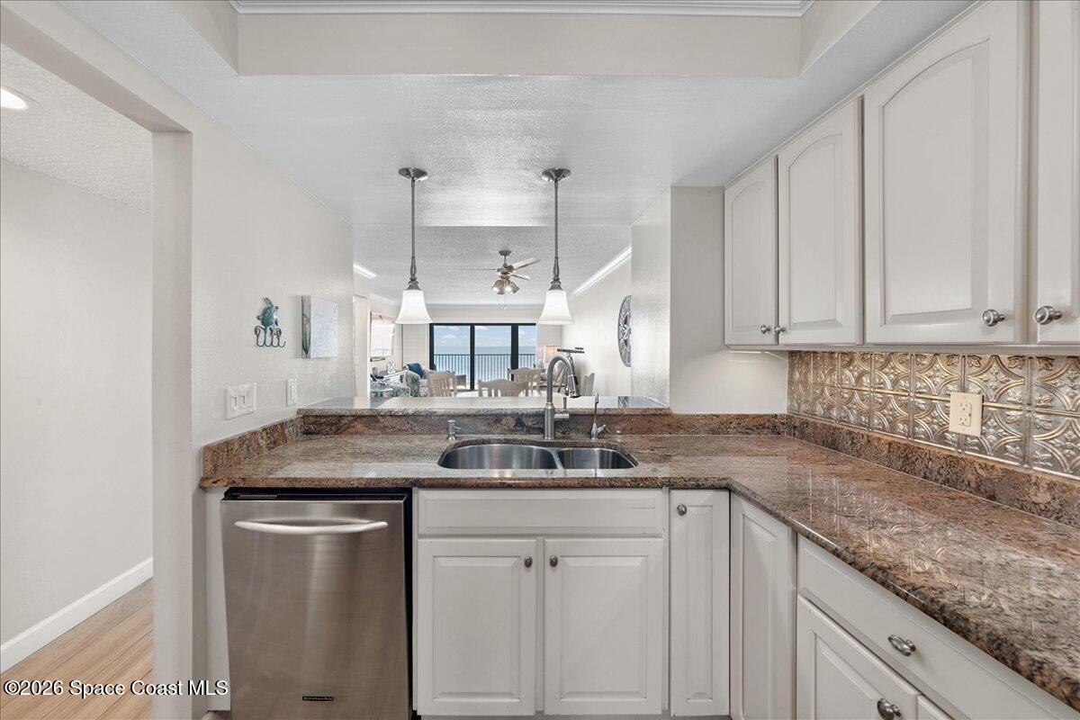 2725 N Highway A1a Highway 304