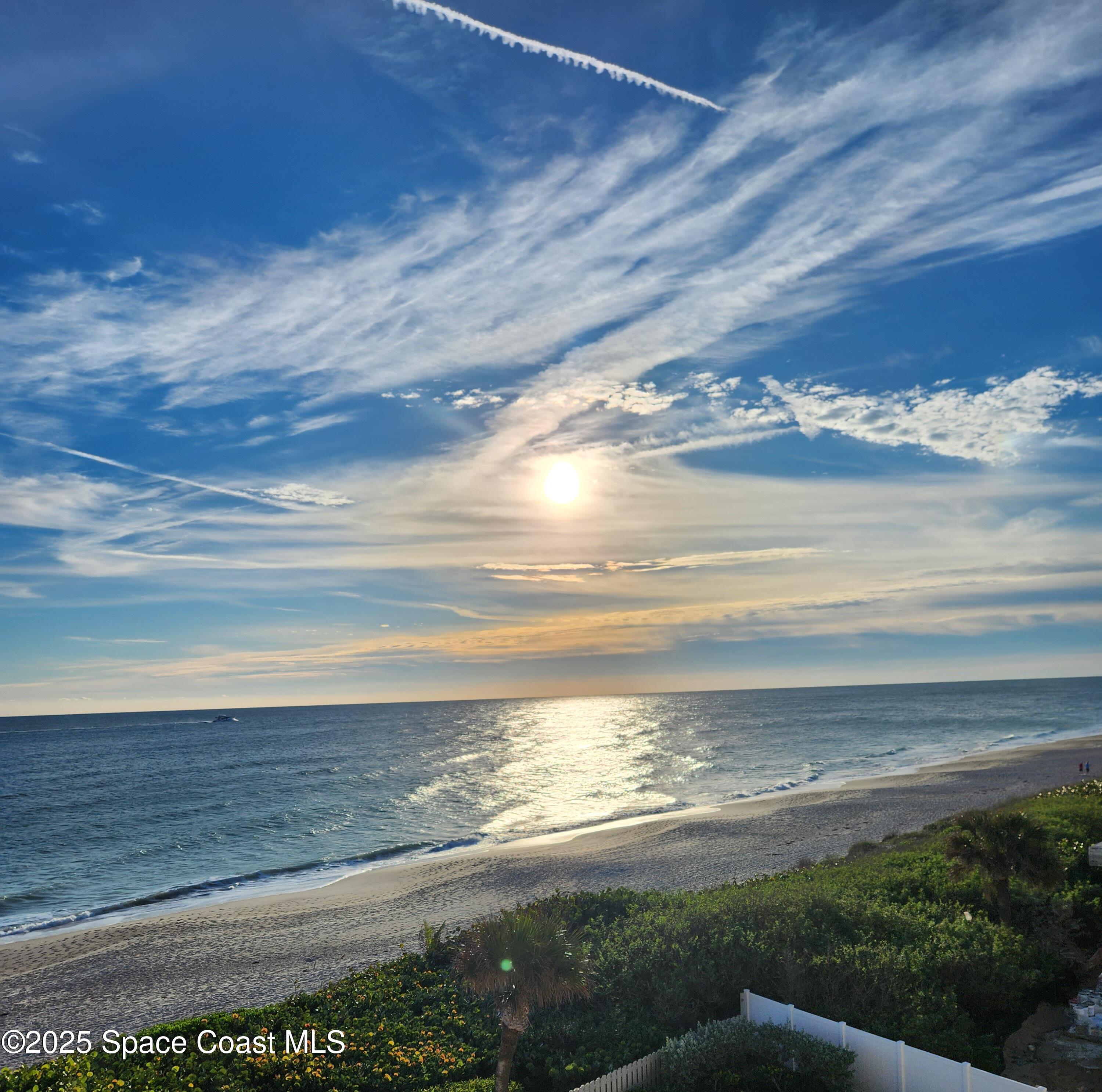 2725 N Highway A1a Highway 304