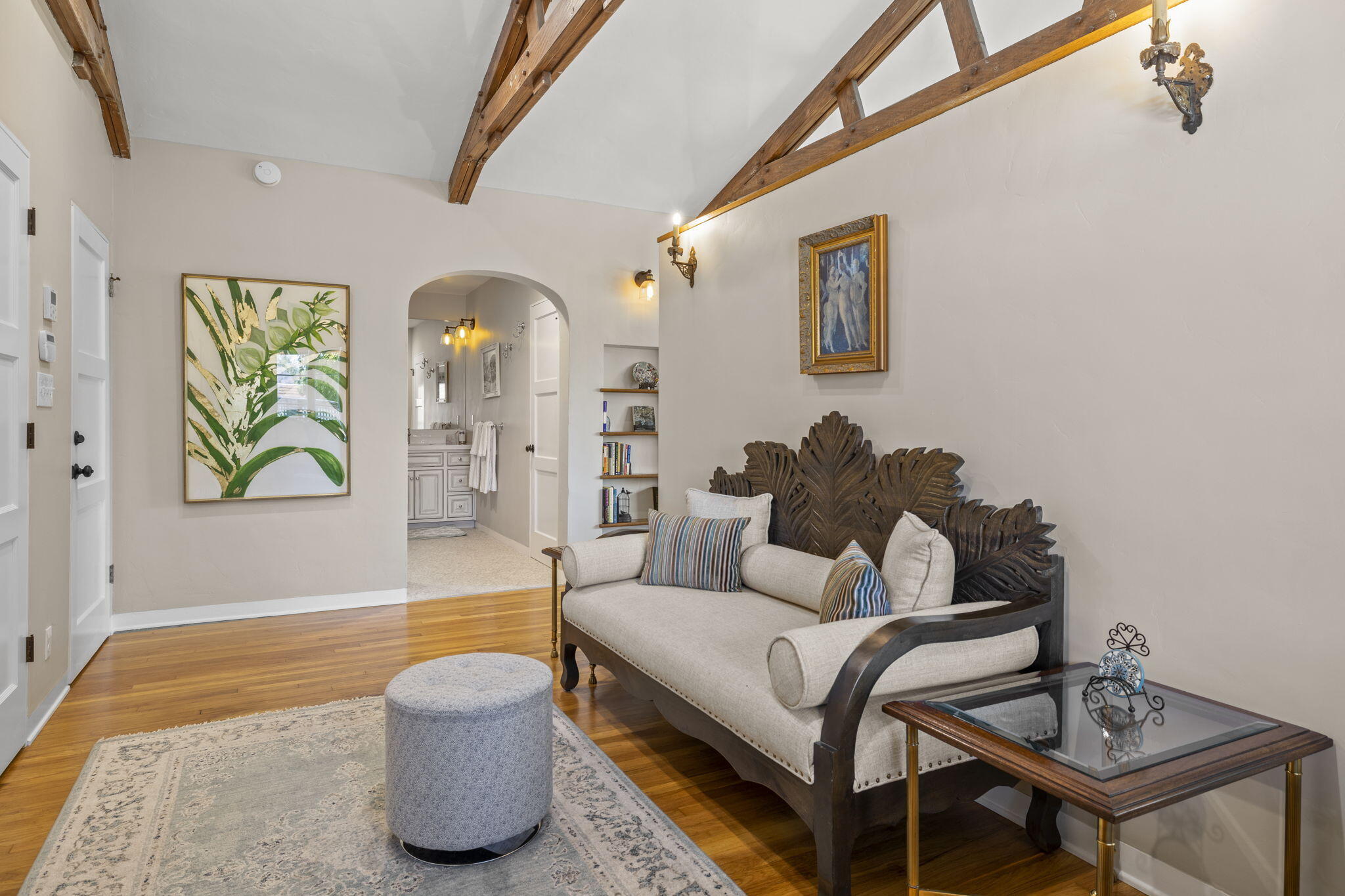 227 W Pedregosa Street