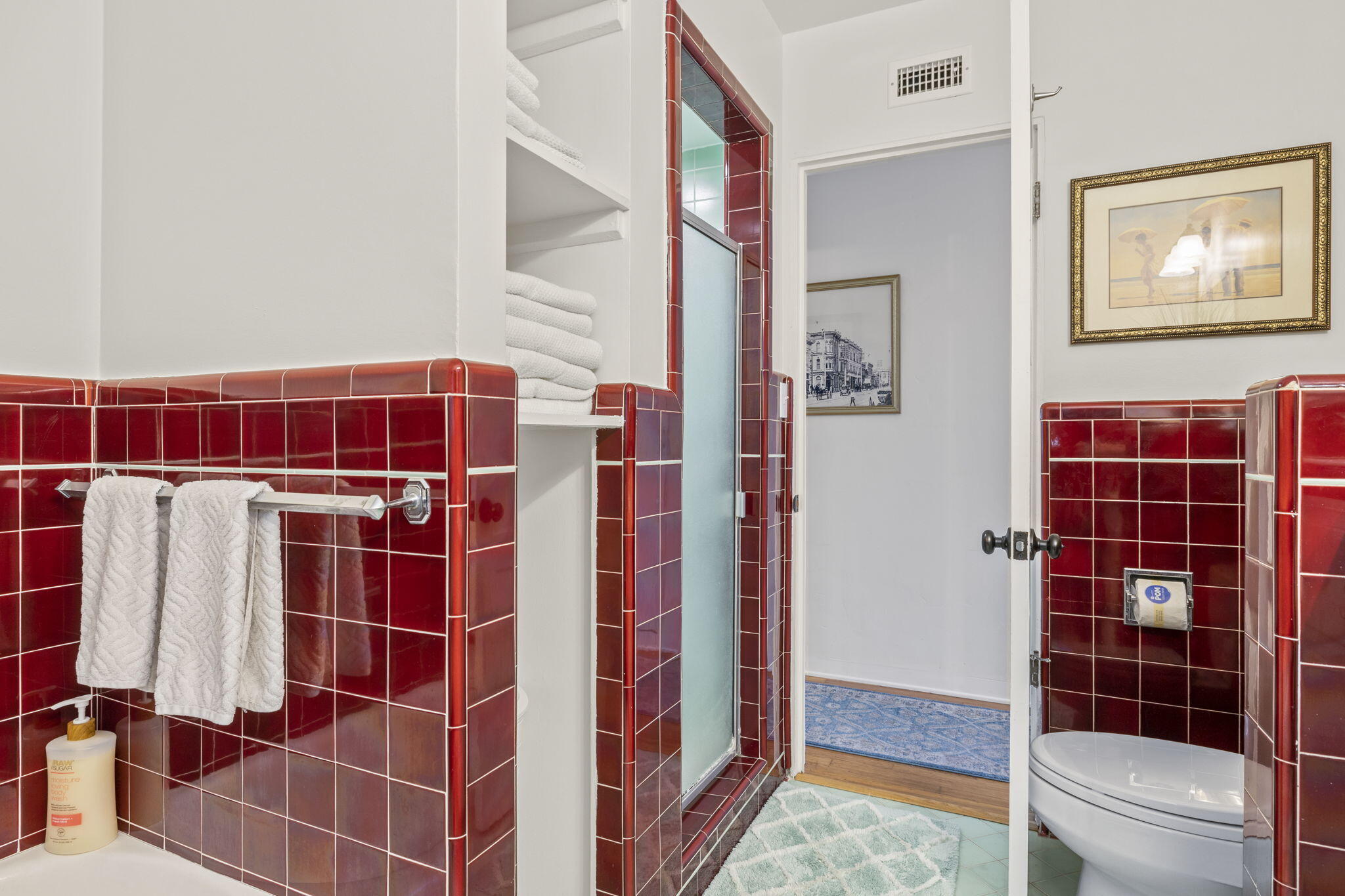 227 W Pedregosa Street