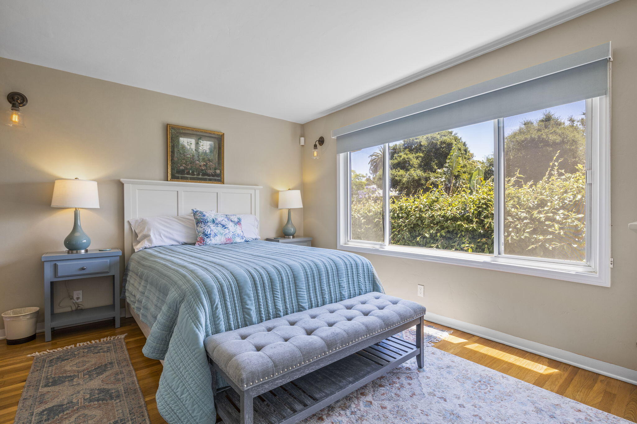 227 W Pedregosa Street