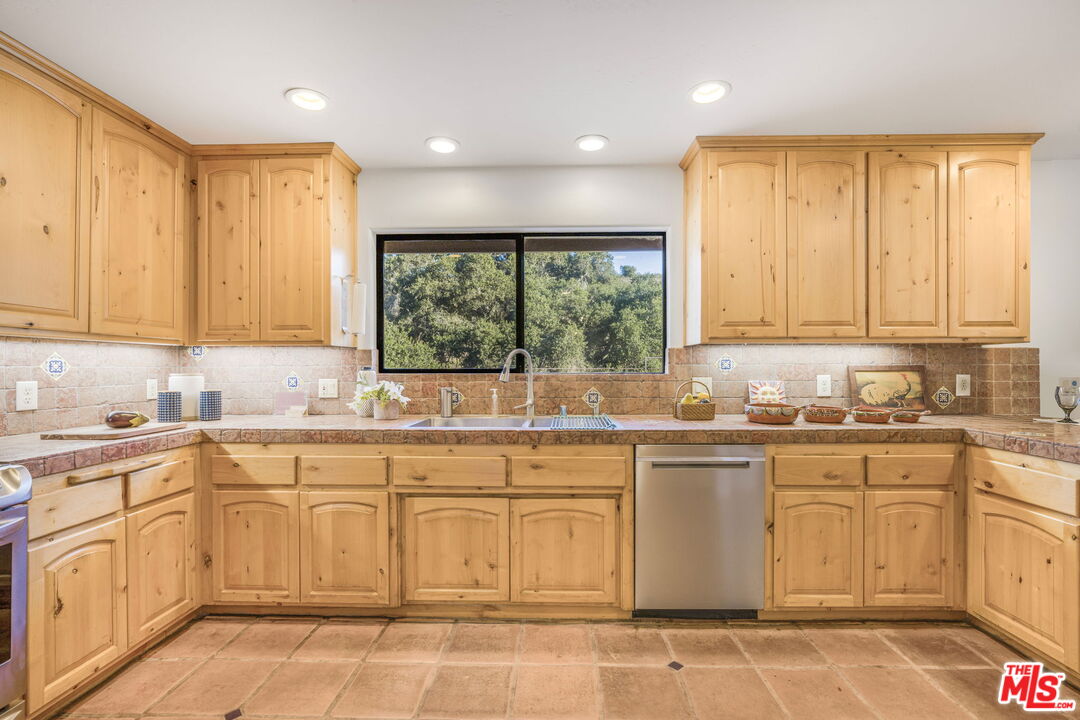 80 Bobcat Springs Rd