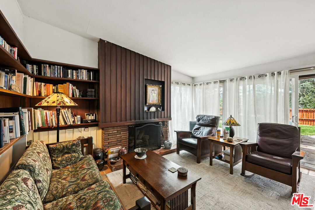 2186 Mar Vista Ave