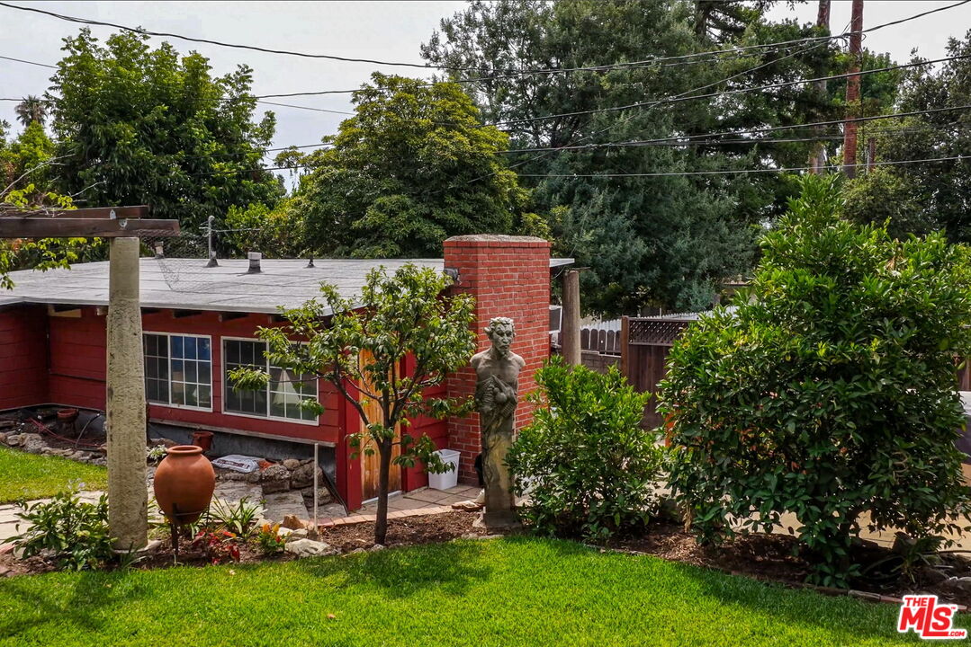 2186 Mar Vista Ave